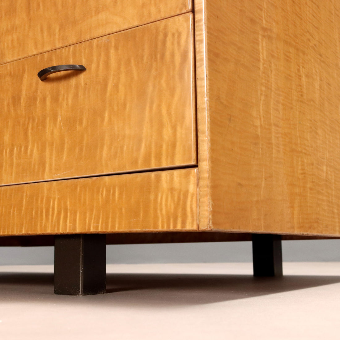  | Modernism  Furnitures