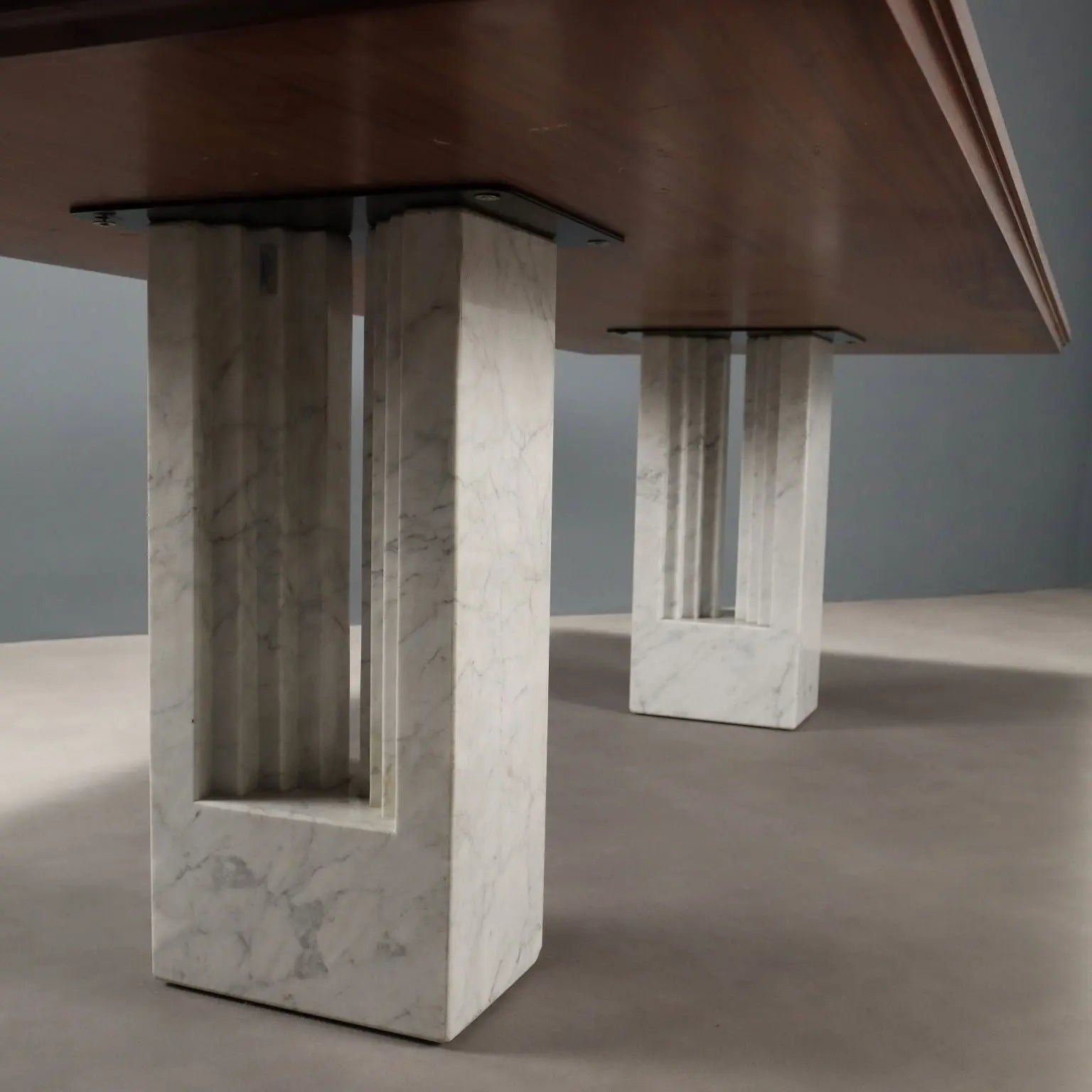 Vintage Table Design Burl Veneer Walnut Italy 1980s | Modernism | Tables