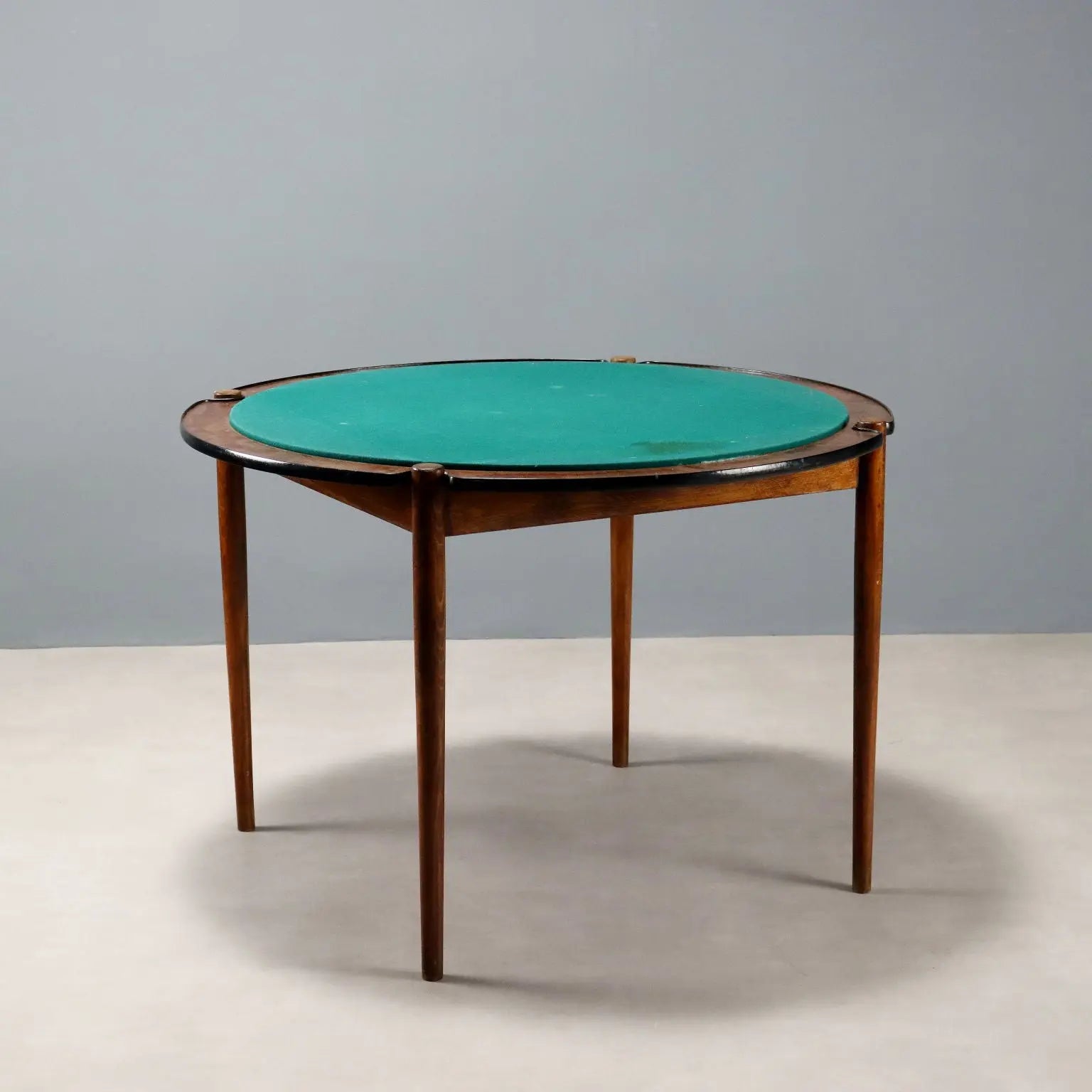 Vintage Round Game Table Design Exotic Wood Italy 1960s - Transformable into a Game Table | Modernism | Tables