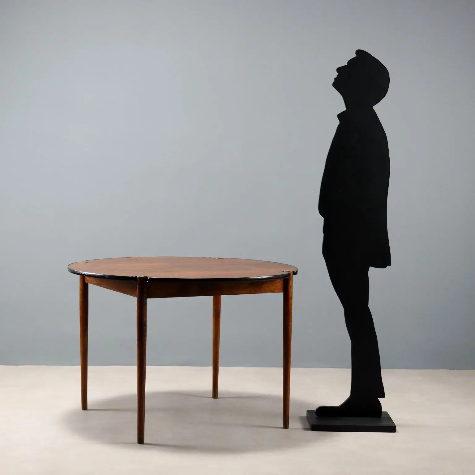 Vintage Round Game Table Design Exotic Wood Italy 1960s - Transformable into a Game Table | Modernism | Tables
