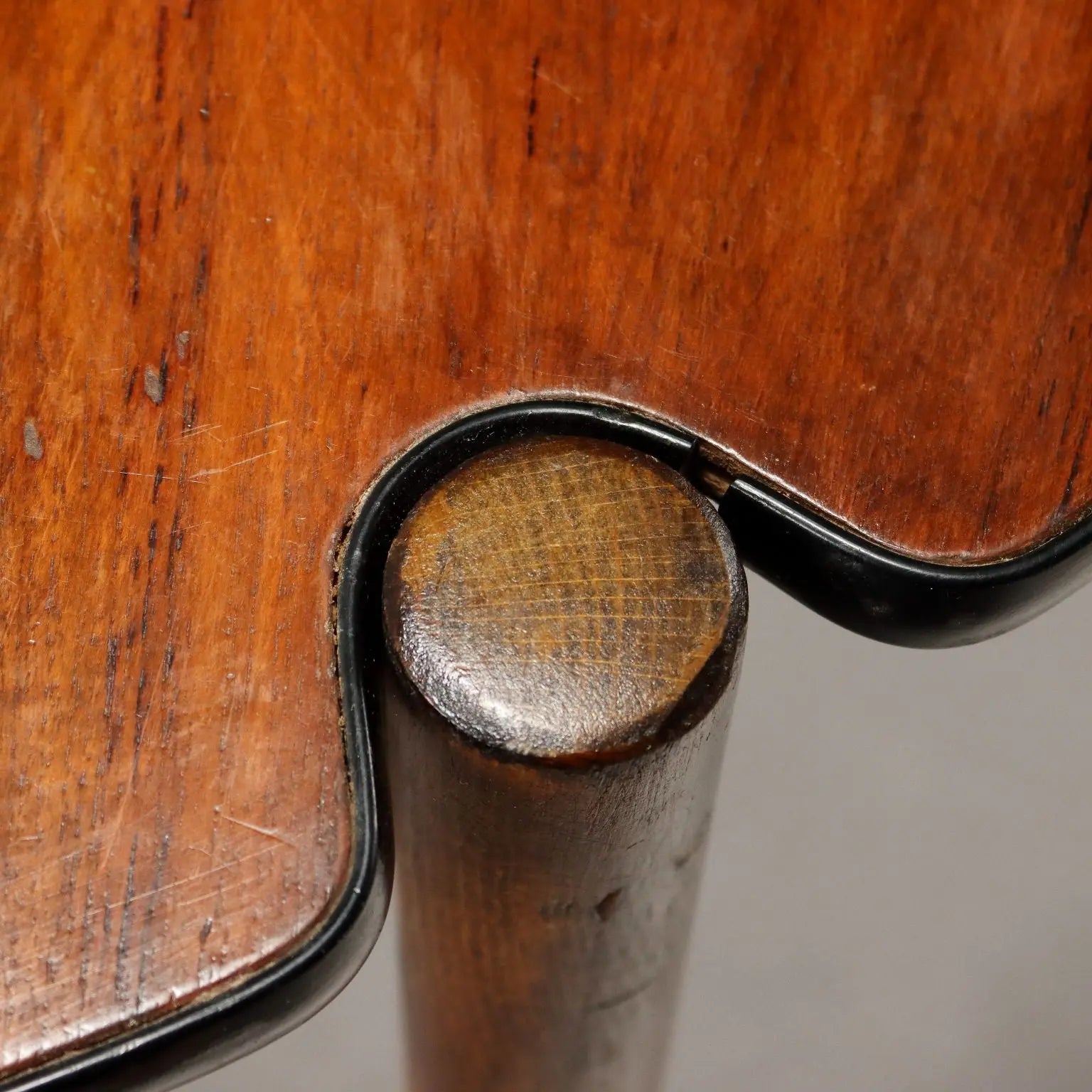 Vintage Round Game Table Design Exotic Wood Italy 1960s - Transformable into a Game Table | Modernism | Tables