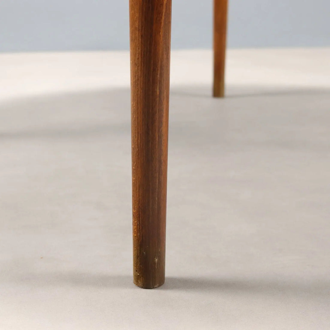 Vintage Round Game Table Design Exotic Wood Italy 1960s - Transformable into a Game Table | Modernism | Tables