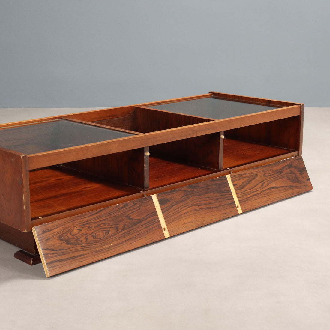  | Modernism  Tables