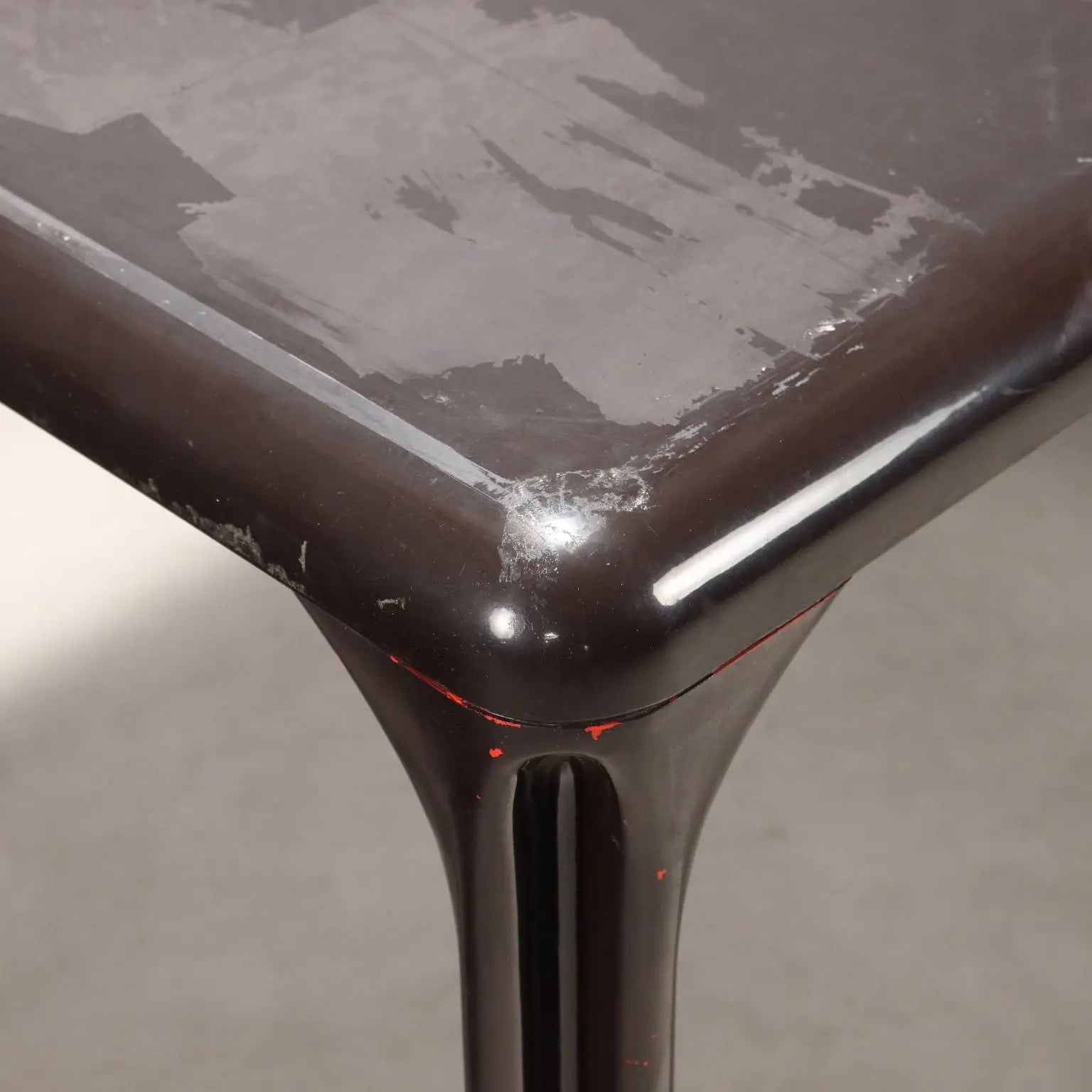 Artemide Stadio 120 Table Vintage Design Vico Magistretti 1970s - Artemide, 1970s | Modernism | Tables
