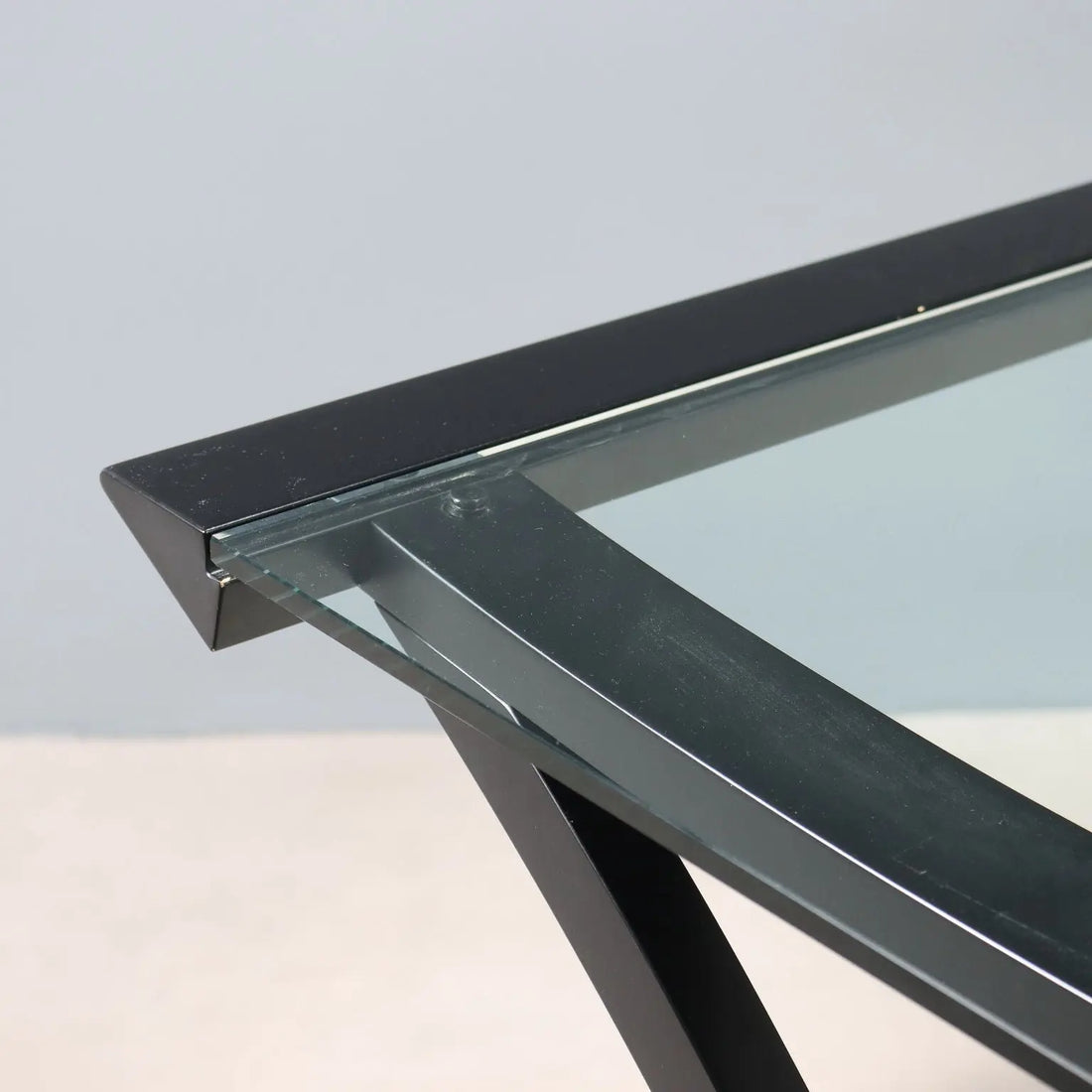 Vintage Cidue Writing Desk Lacquered Wood Glass Design 1980s - Cidue Production | Modernism | Tables