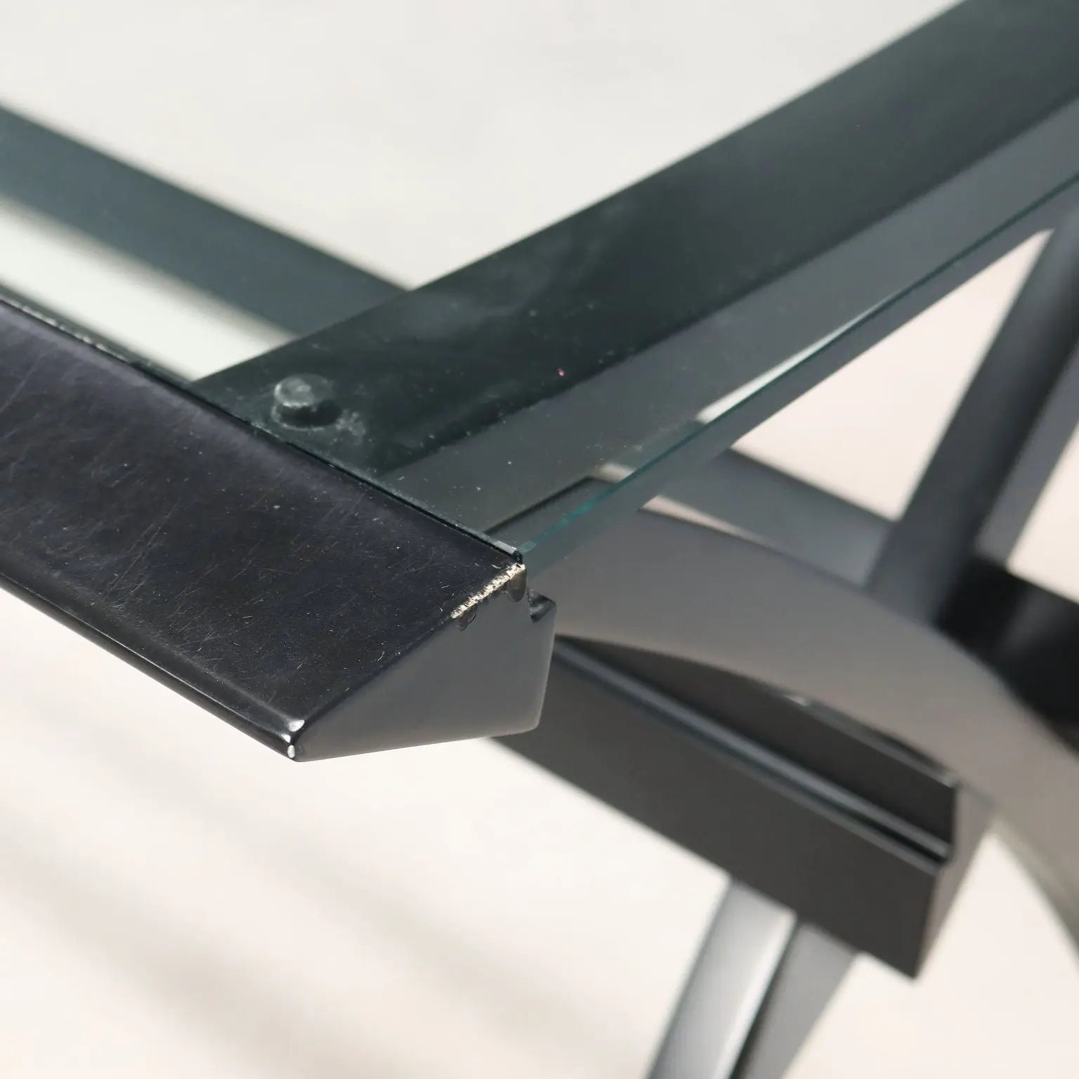 Vintage Cidue Writing Desk Lacquered Wood Glass Design 1980s - Cidue Production | Modernism | Tables