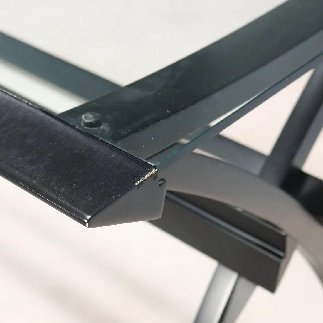 Vintage Cidue Writing Desk Lacquered Wood Glass Design 1980s - Cidue Production | Modernism | Tables