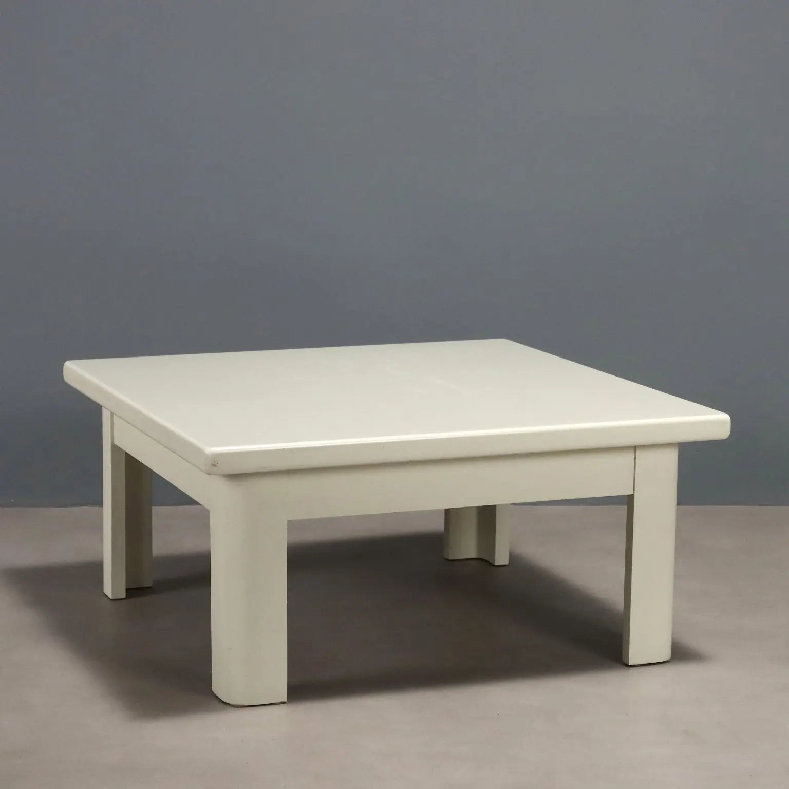 Vintage Coffee Table White Lacquered Wood Design Italy 1970s | Modernism | Tables