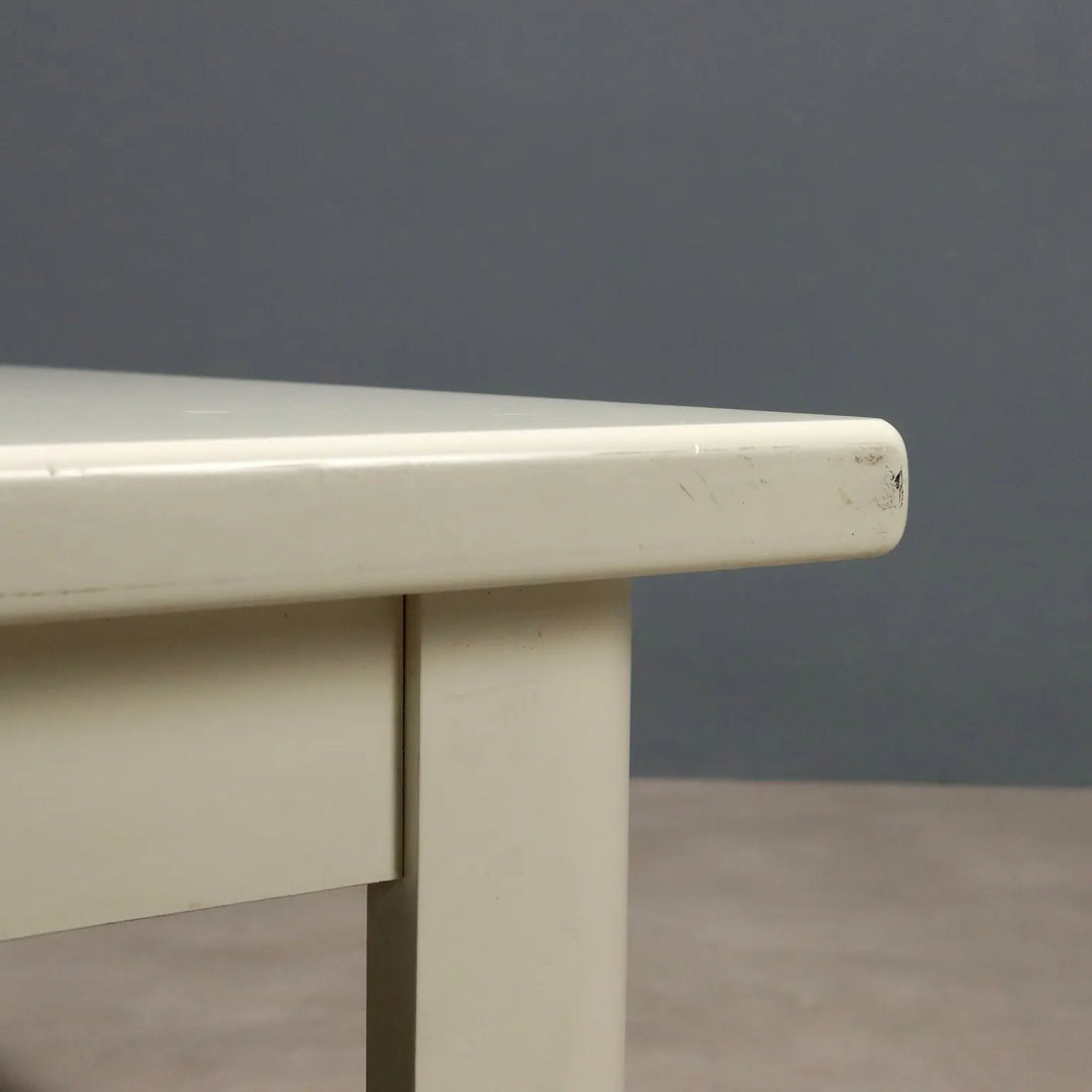 Vintage Coffee Table White Lacquered Wood Design Italy 1970s | Modernism | Tables