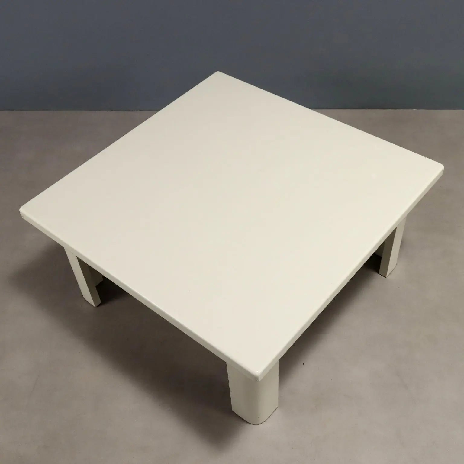 Vintage Coffee Table White Lacquered Wood Design Italy 1970s | Modernism | Tables