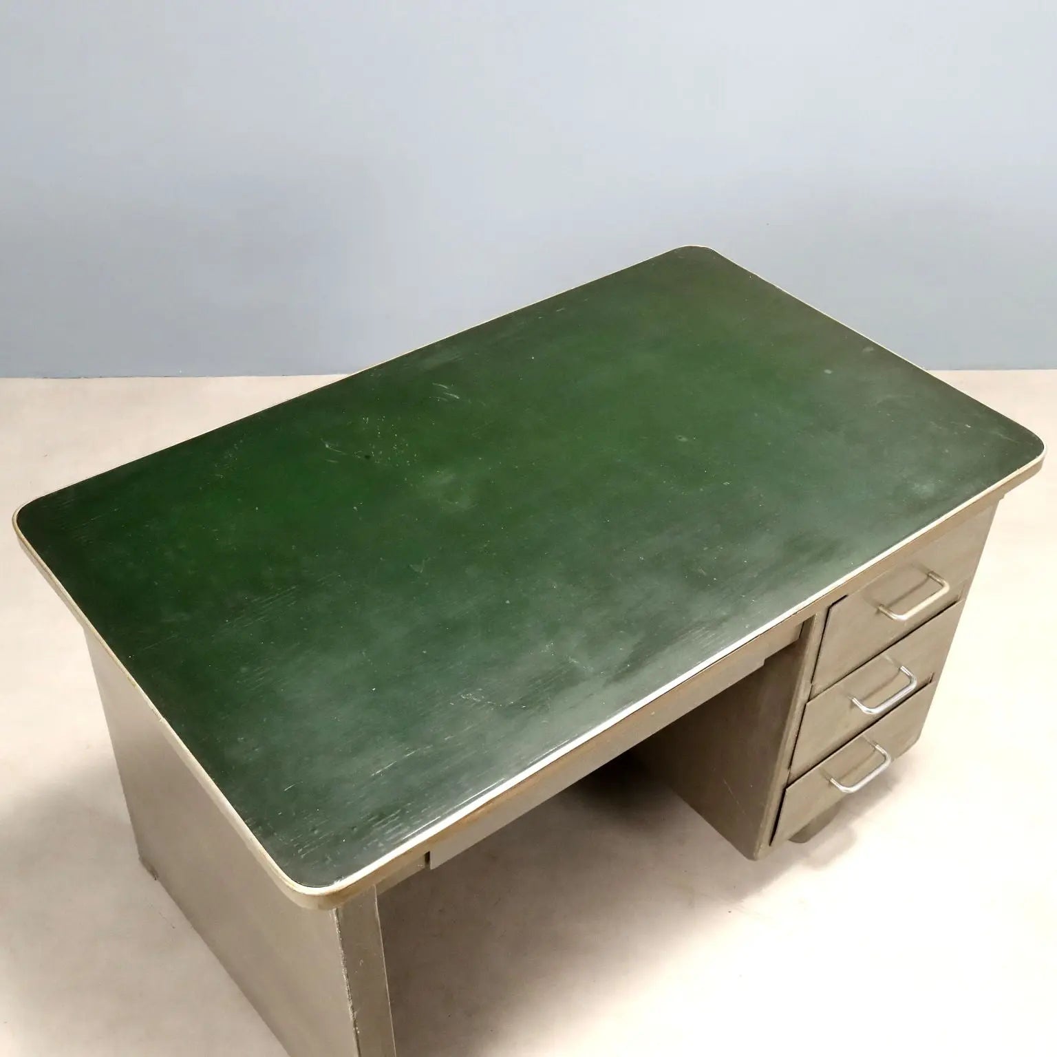 Vintage Writing Desk Metal Enamelled Top Design Italy 1960s | Modernism | Tables
