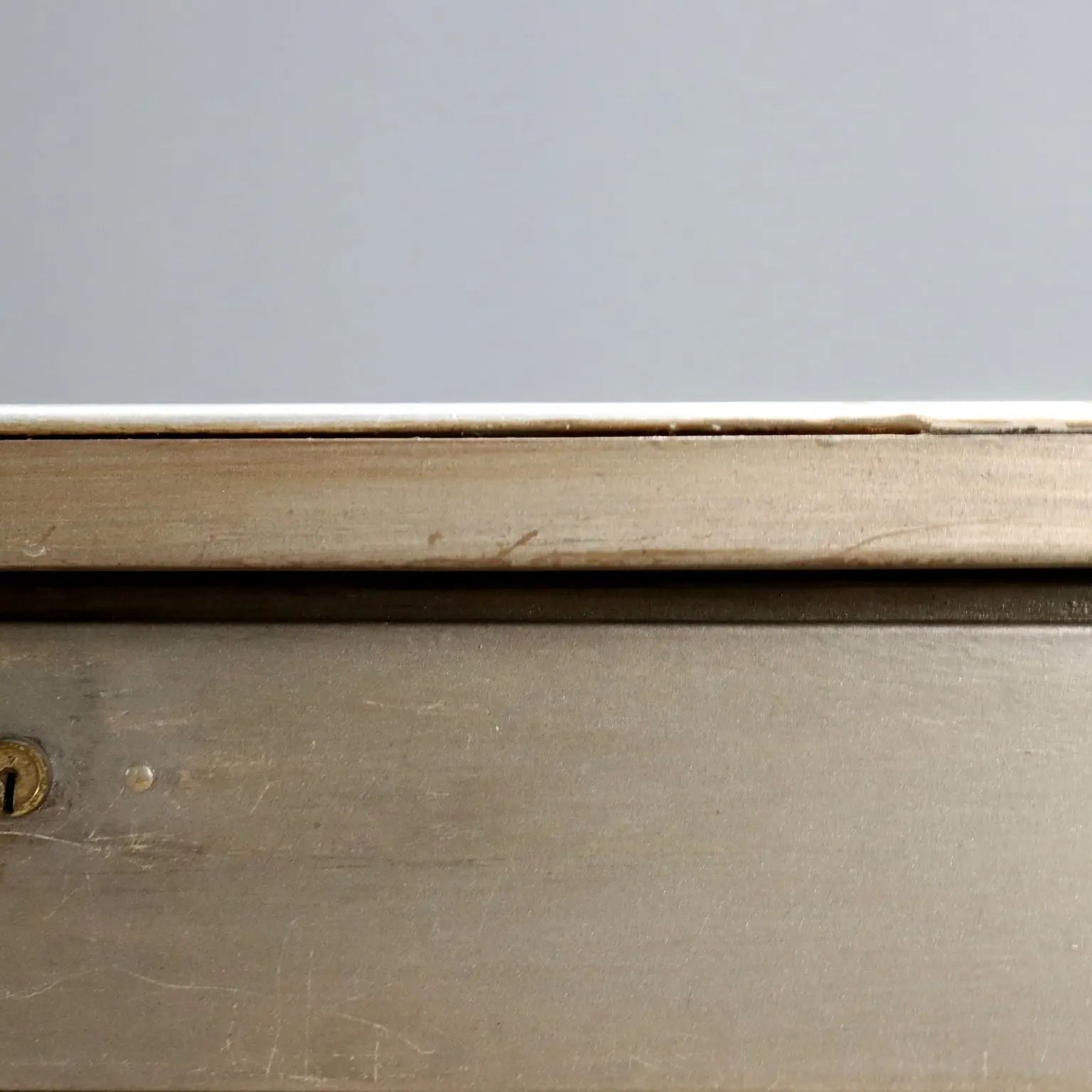 Vintage Writing Desk Metal Enamelled Top Design Italy 1960s | Modernism | Tables