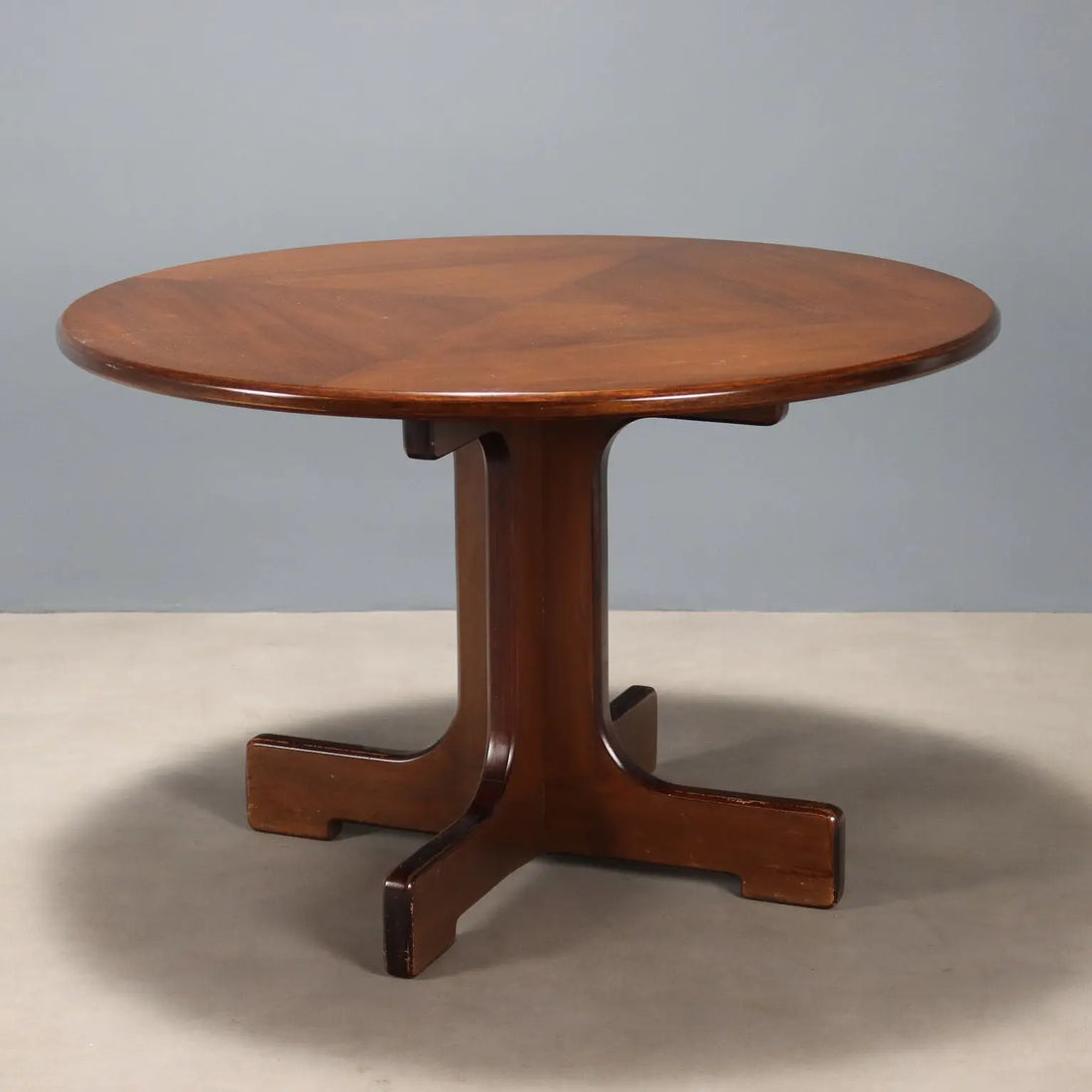 Vintage Round Table Exotic Woods Veneer Design Italy 1960s | Modernism | Tables