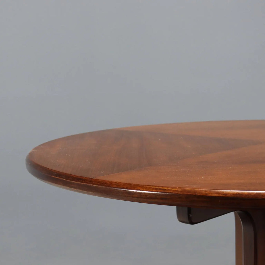 Vintage Round Table Exotic Woods Veneer Design Italy 1960s | Modernism | Tables