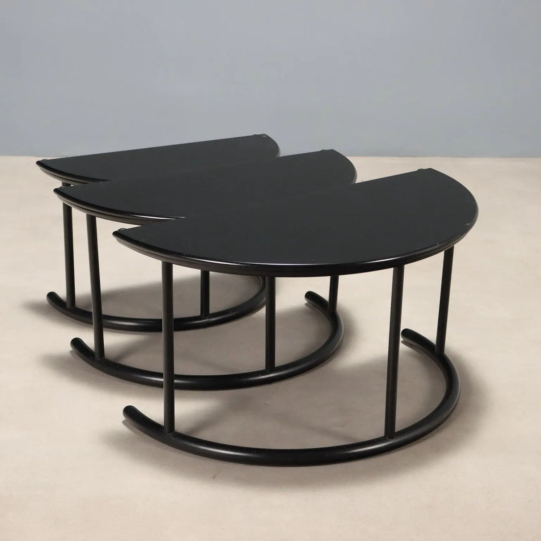 Vintage Coffee Tables Acerbis Tria Design Gianfranco Frattini 1980s - 1980s | Modernism | Tables