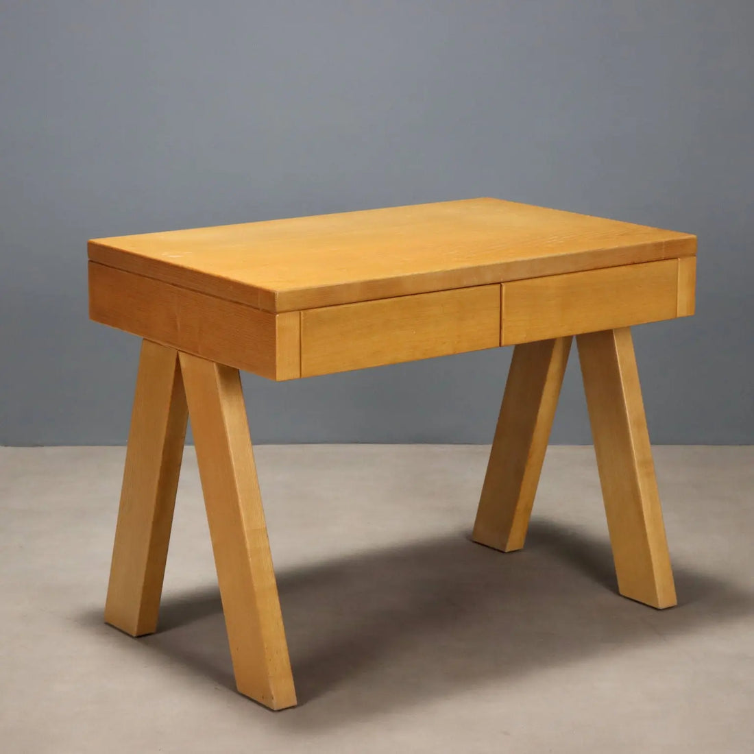 Vintage Writing Desk Larch 2 Drawers Design Italy 1970s-1980s | Modernism | Tables