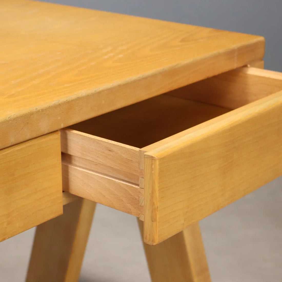 Vintage Writing Desk Larch 2 Drawers Design Italy 1970s-1980s | Modernism | Tables