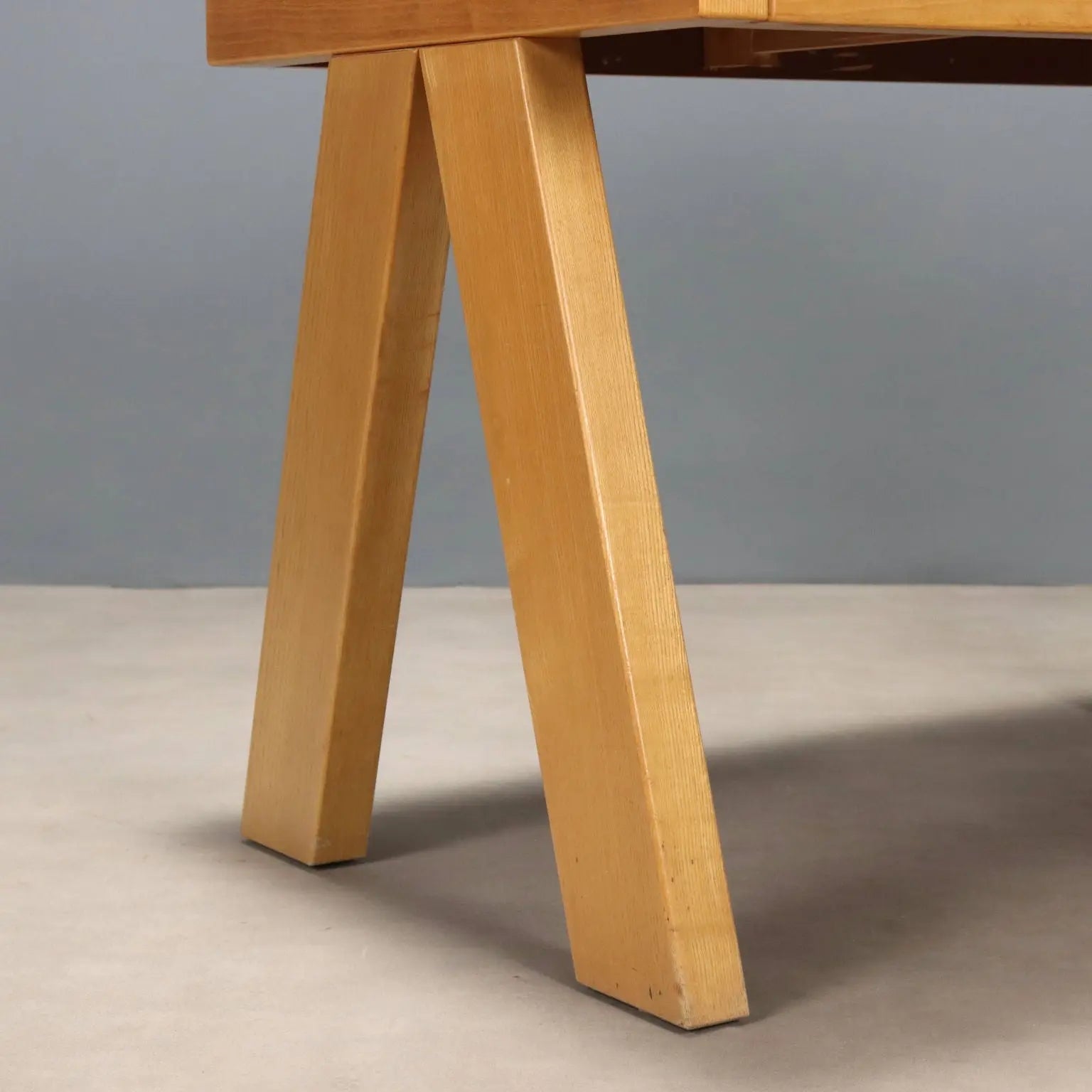 Vintage Writing Desk Larch 2 Drawers Design Italy 1970s-1980s | Modernism | Tables