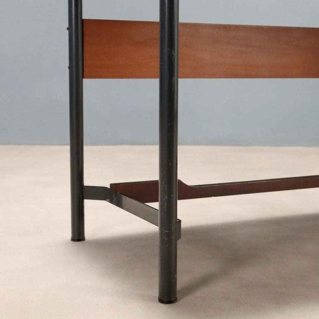 Vintage Dressing Table Mahogany Veneer Design Italy 1960s | Modernism | Tables