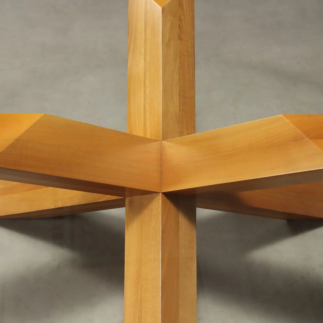La Rotonda' Table by Bellini for Cassina - 1980s