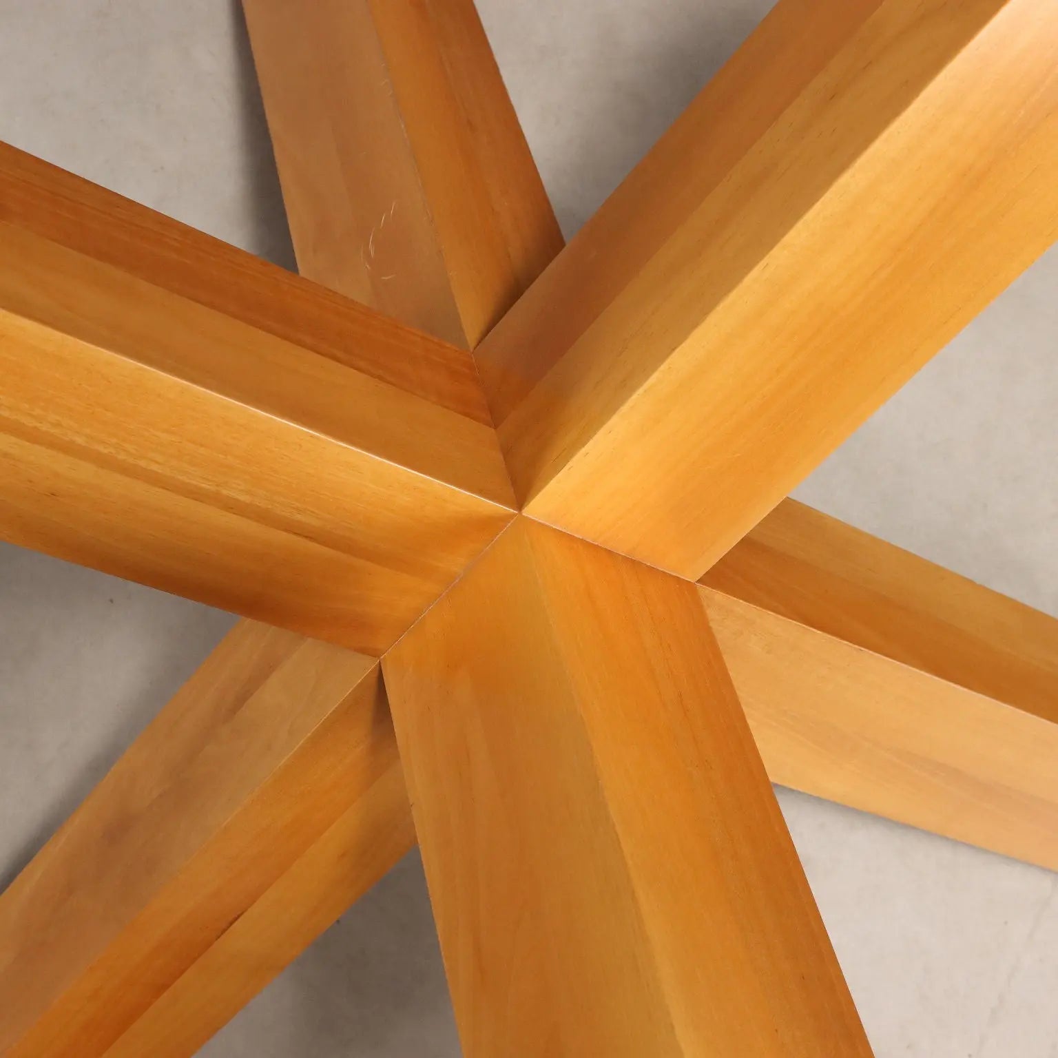 La Rotonda' Table by Bellini for Cassina - 1980s