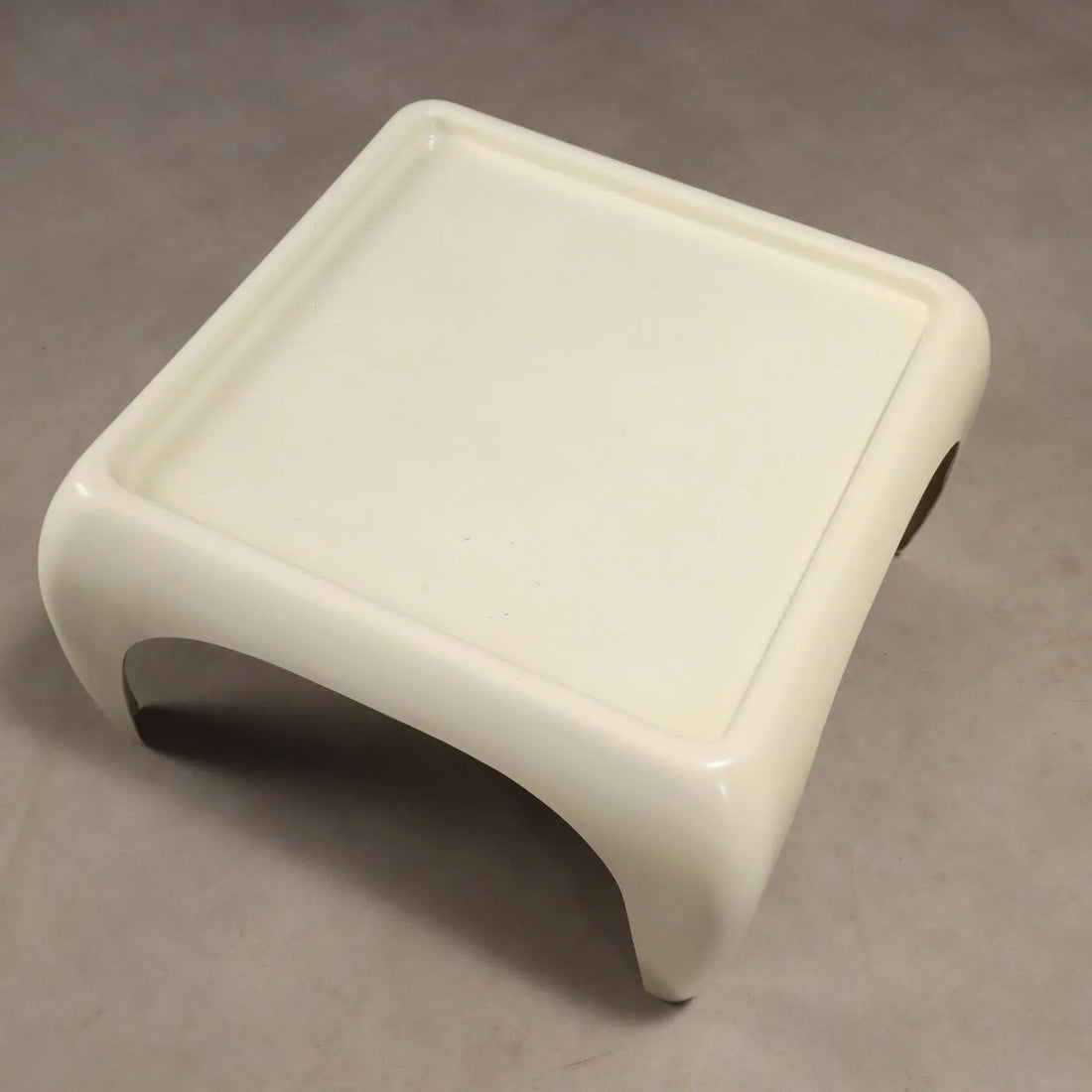 Space Age Coffee Tables in Fiberglass, 1960s-1970s