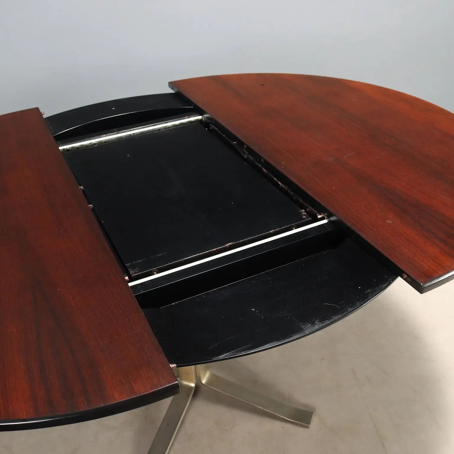 Formanova Table by Gianni Moscatelli, 1970s