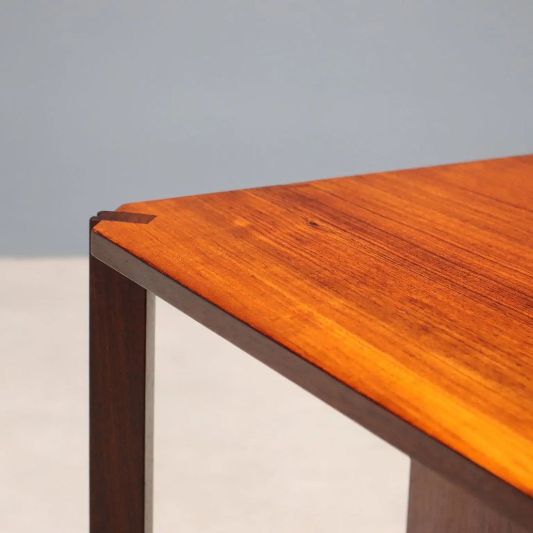 Arflex Square Coffee Table Vintage Design Marco Zanuso 1960s - Design by Marco Zanuso | Modernism | Tables