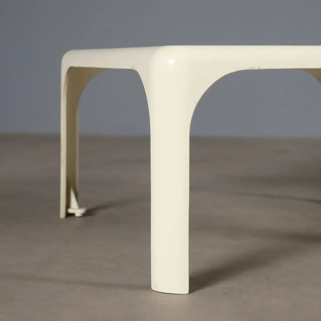 Artemide Demetrio Coffee Tables Plastic Design Magistretti 1970s