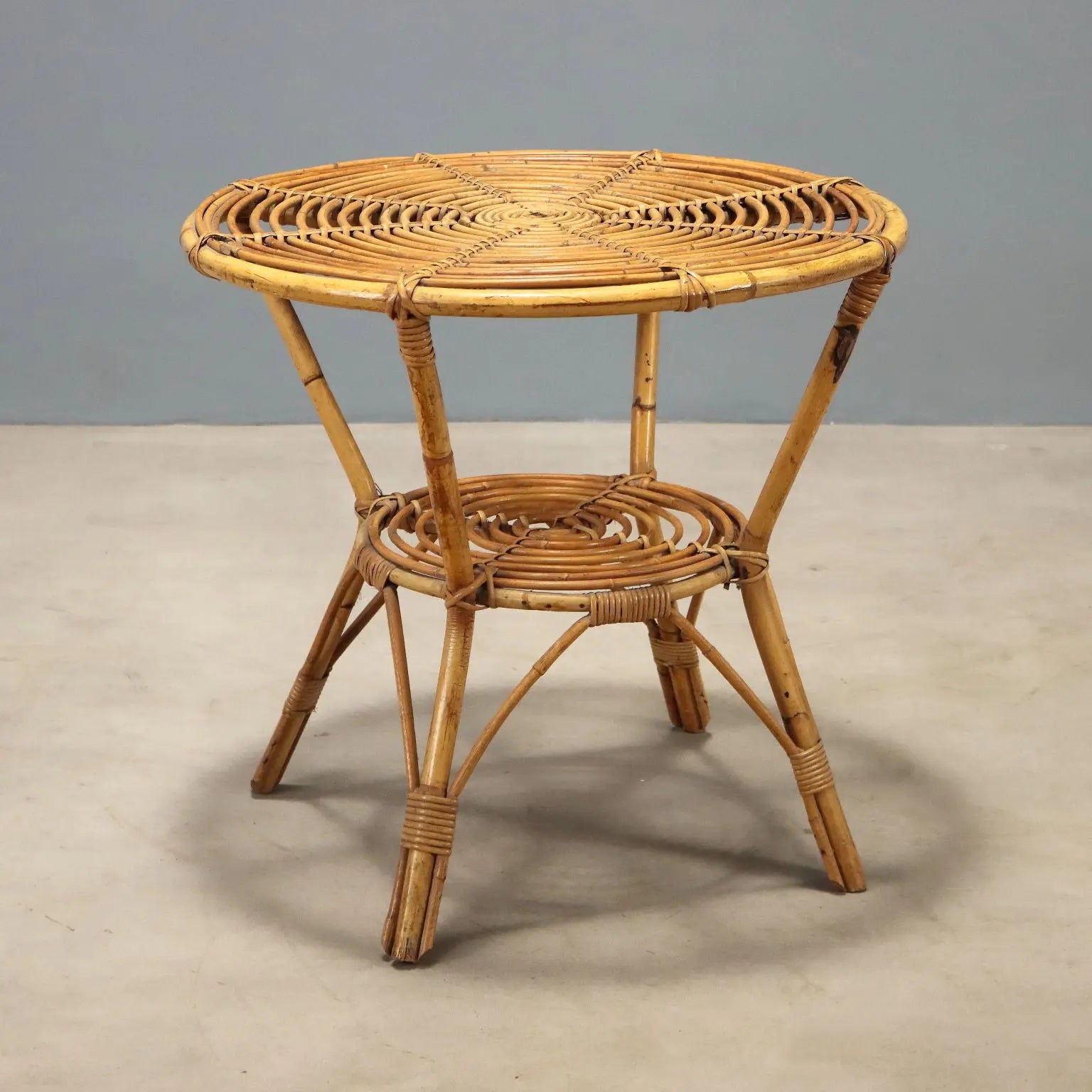 Vintage Coffee Table Bamboo Round Top Design Italy 1980s