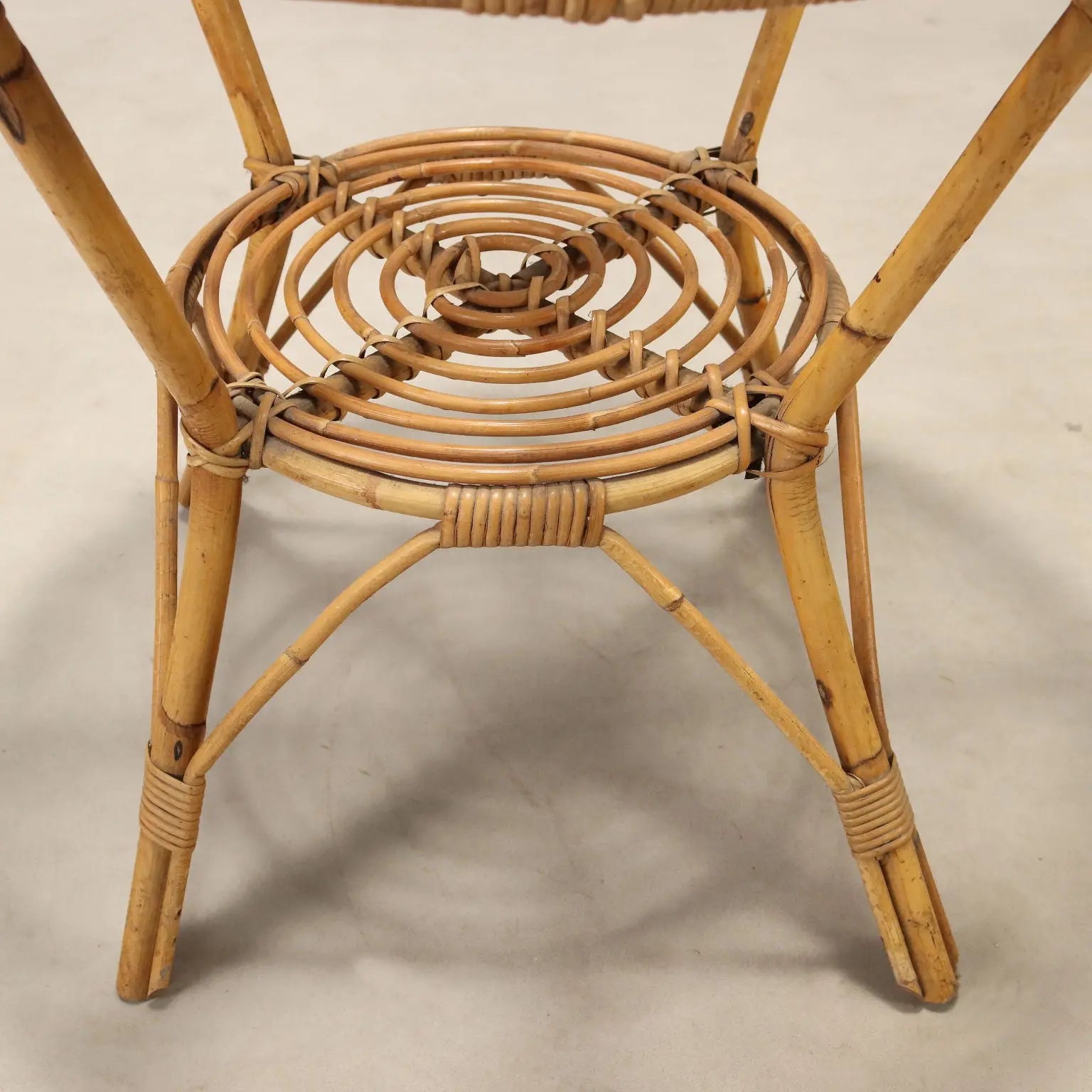 Vintage Coffee Table Bamboo Round Top Design Italy 1980s