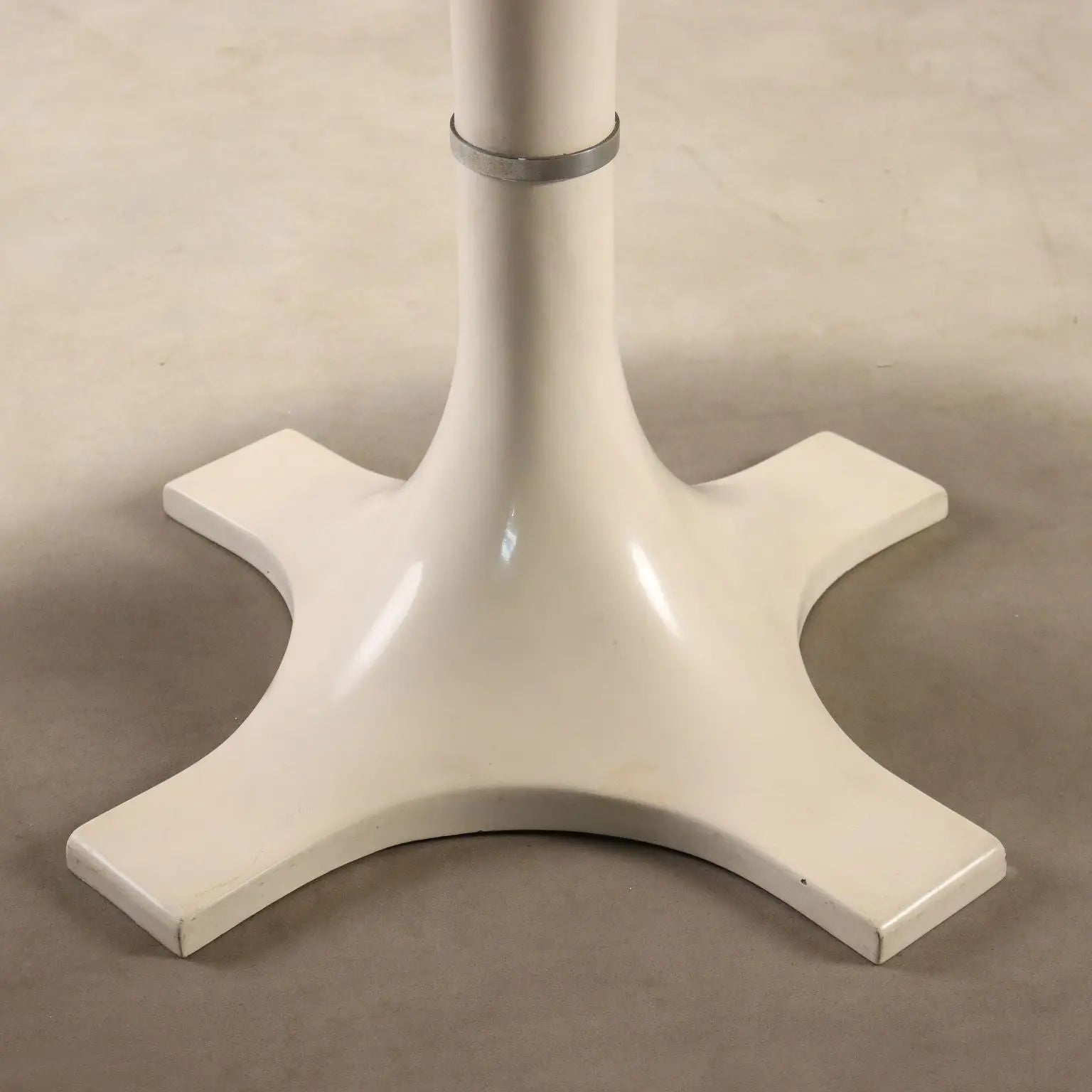 1960s Kartell Resin Table