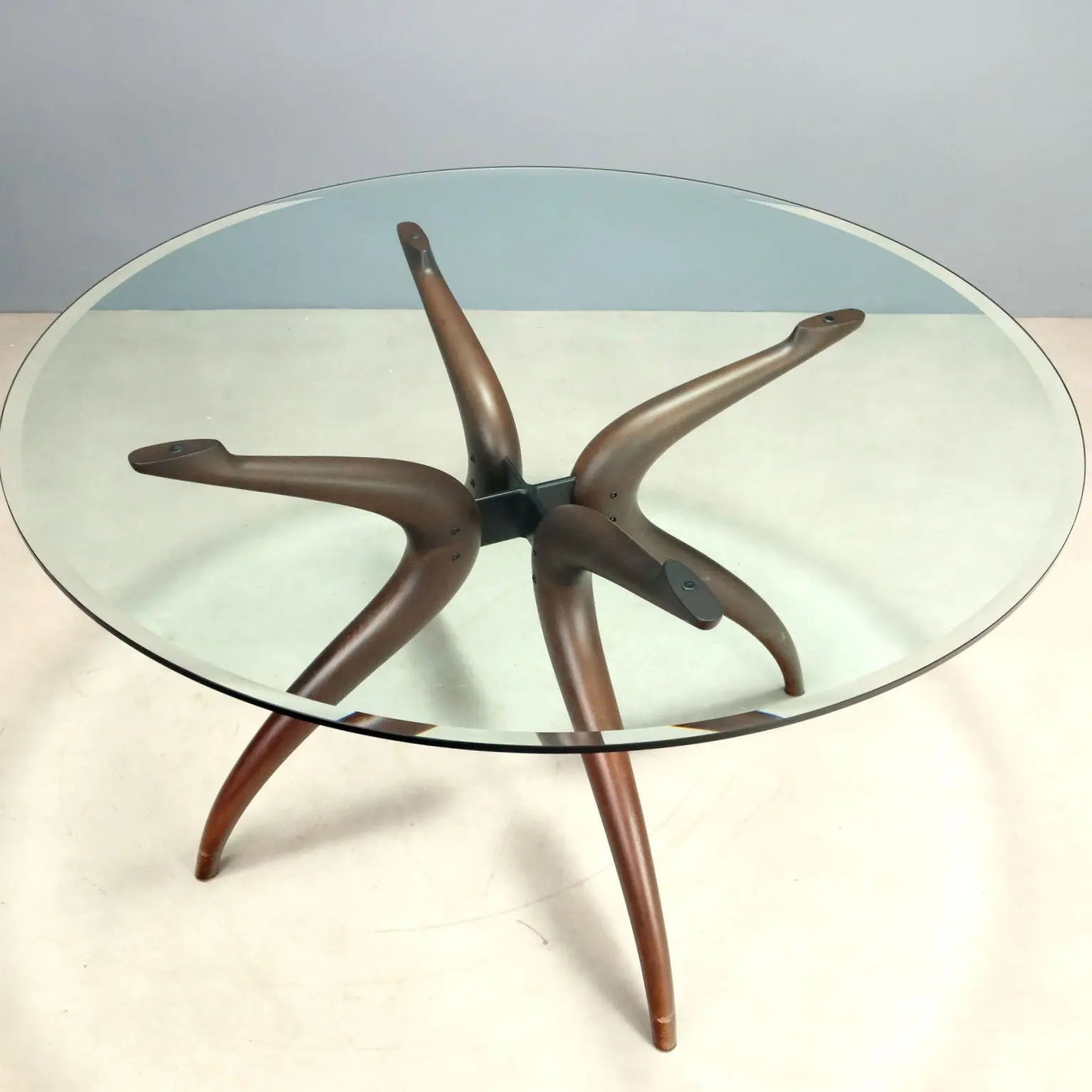 Modern Round Table Porada Design Marconato and Zappa 2000s