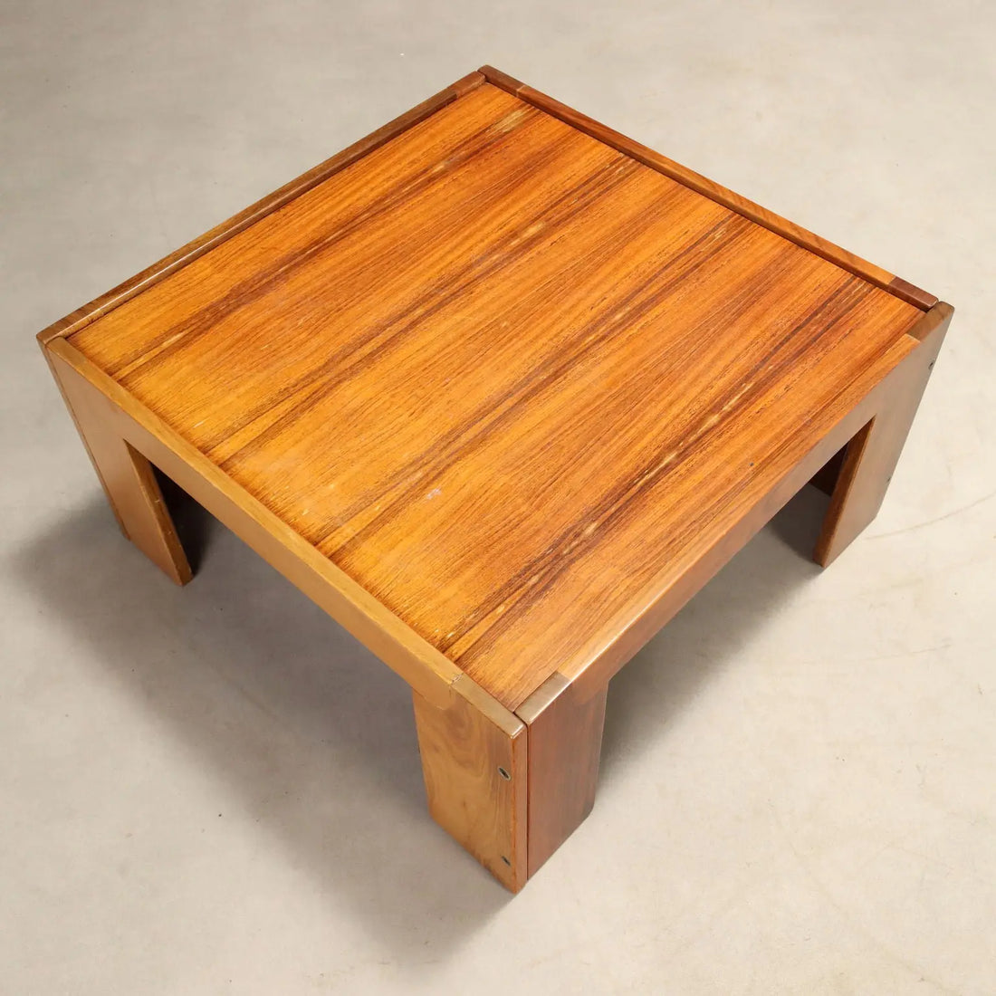 Vintage Coffee Table Cassina 771 Design Afra and Tobia Scarpa 60s-70s
