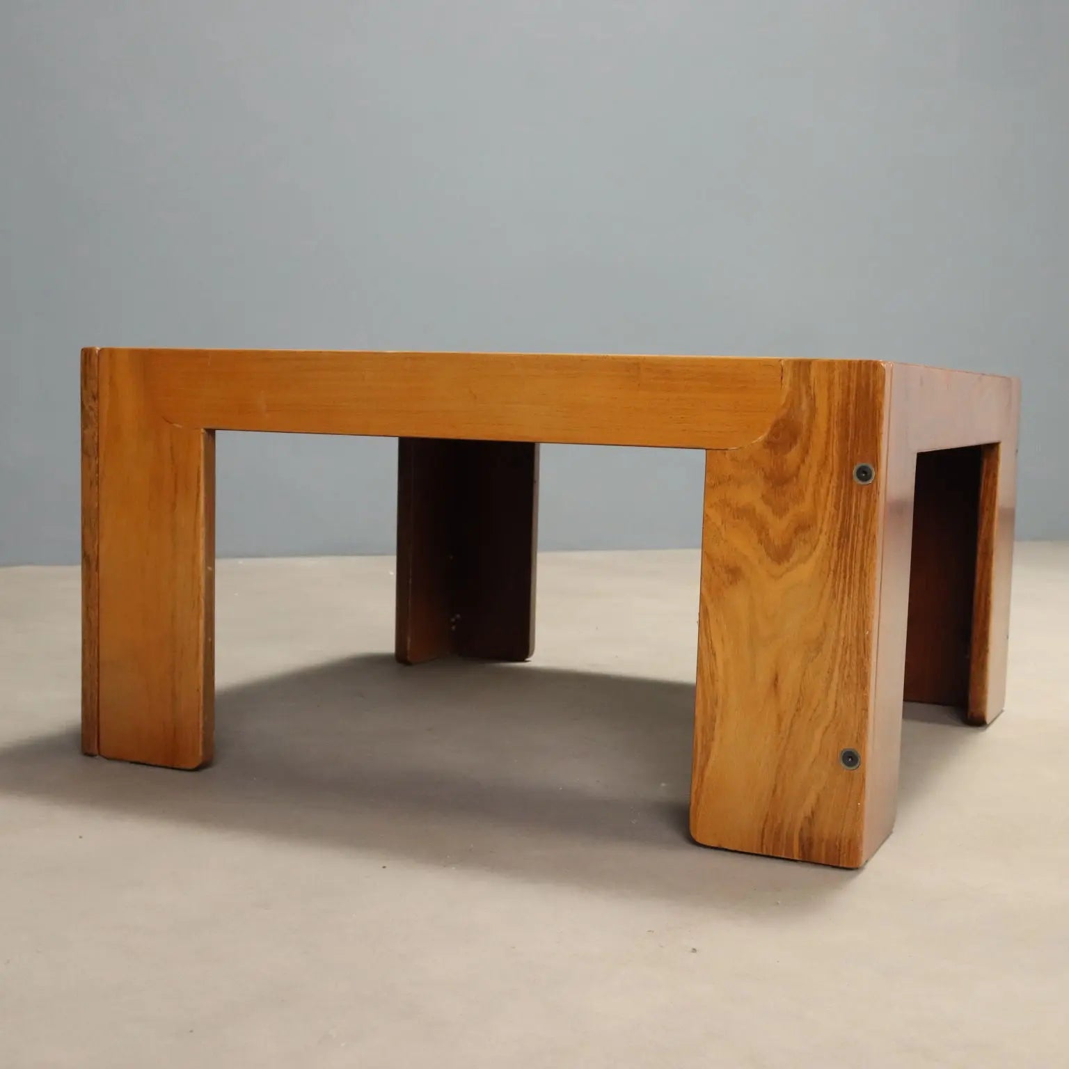 Vintage Coffee Table Cassina 771 Design Afra and Tobia Scarpa 60s-70s