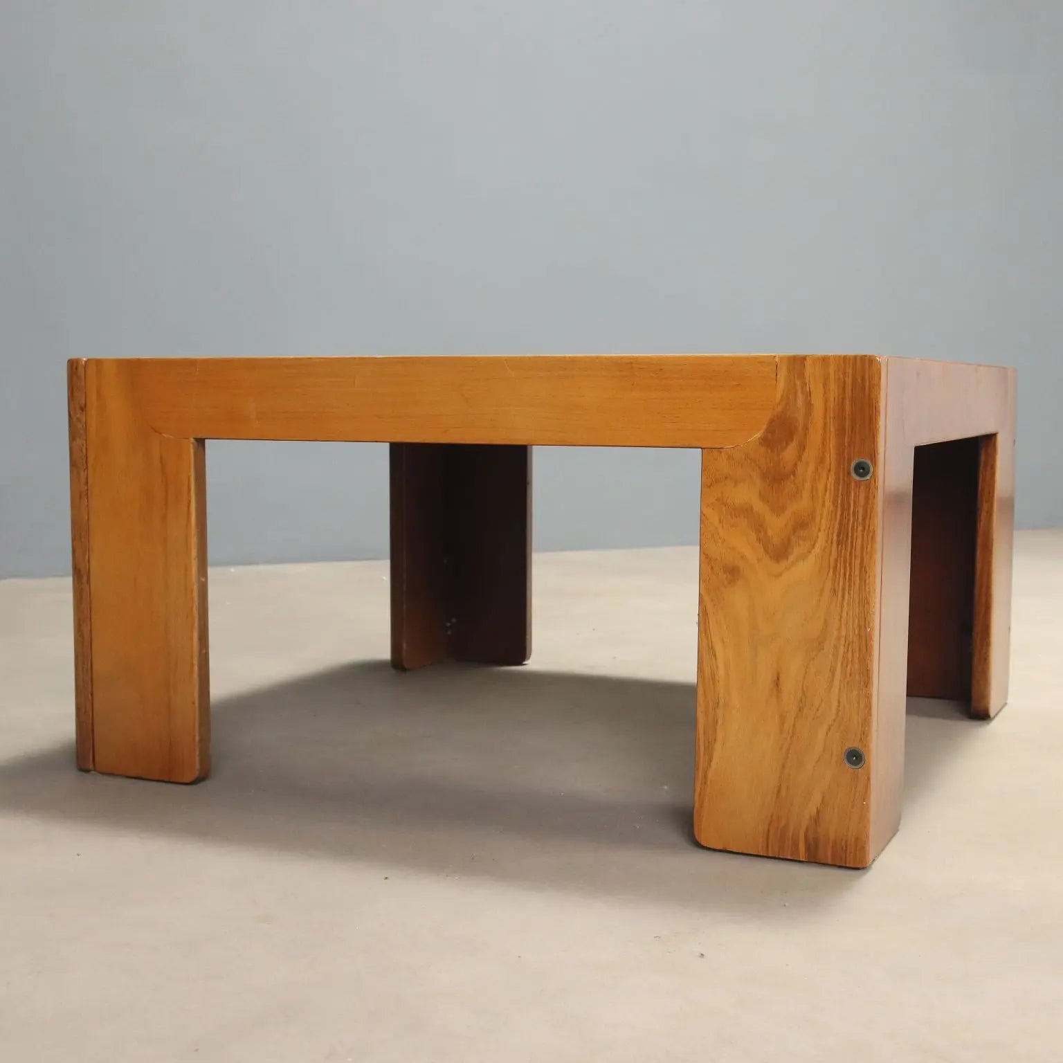 Vintage Coffee Table Cassina 771 Design Afra and Tobia Scarpa 60s-70s