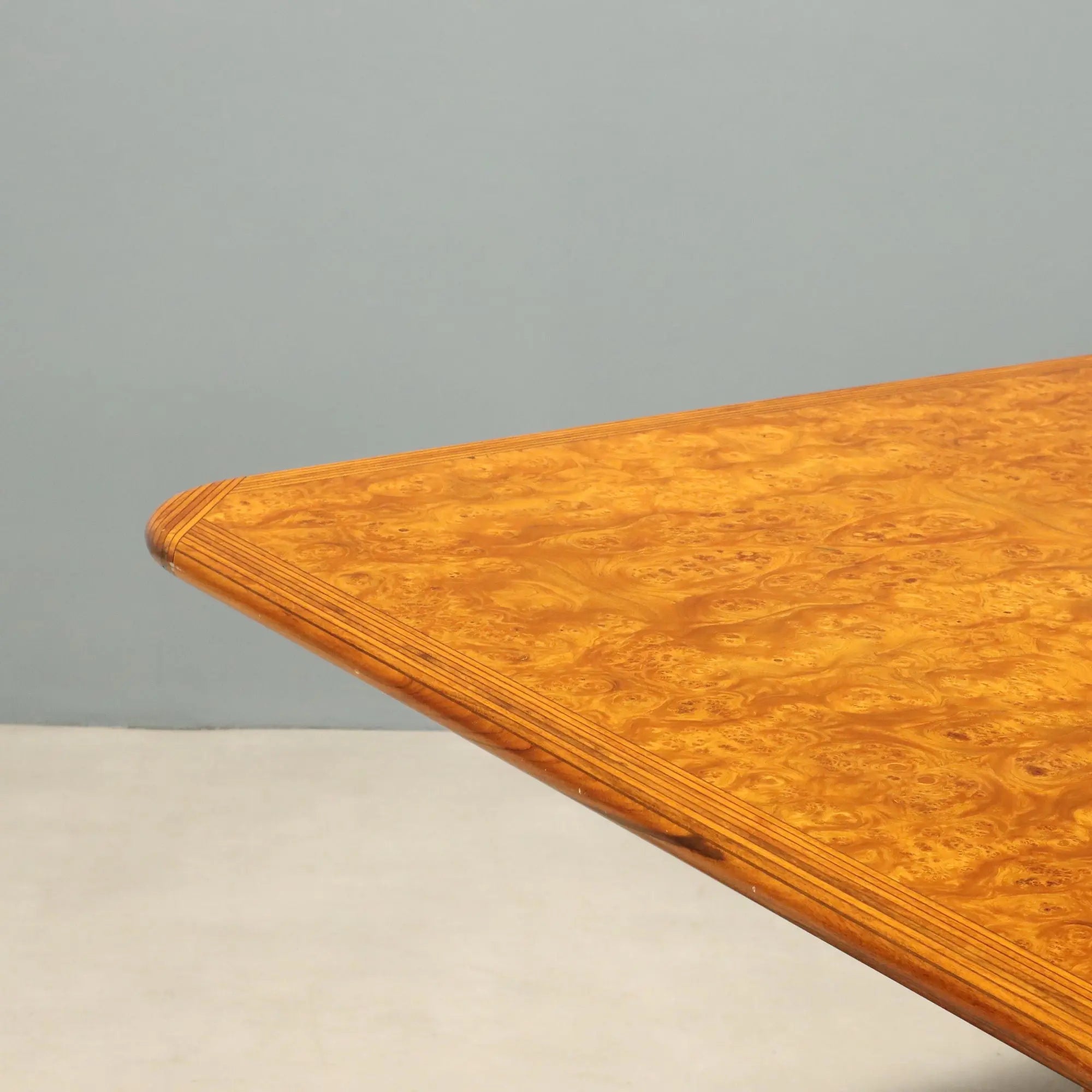 Maxalto Artona Table Vintage Design Afra and Tobia Scarpa 1970s