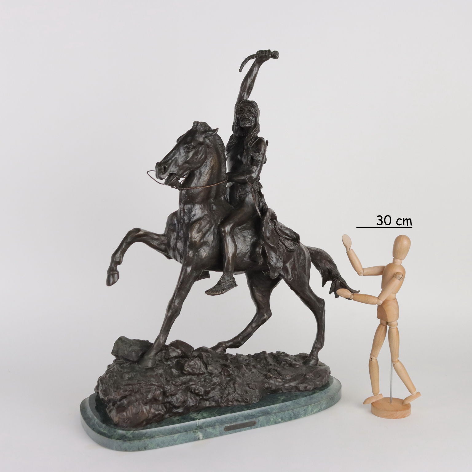  | Antiques  Bronzes
