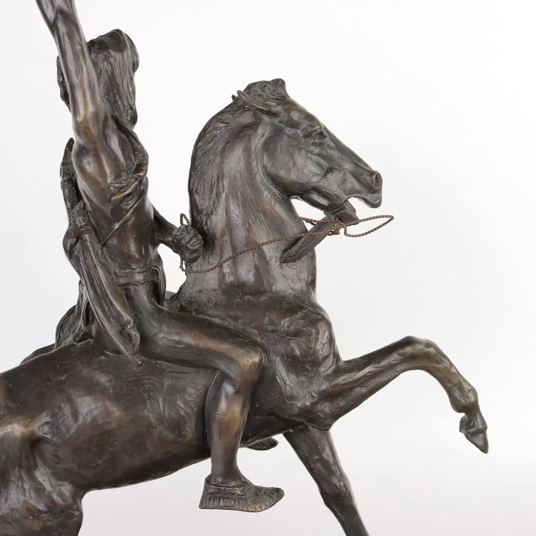 Ancient Sculpture The Triumph Copy from F. Remington '900 Bronze - USA 20th century | Antiques | Bronzes