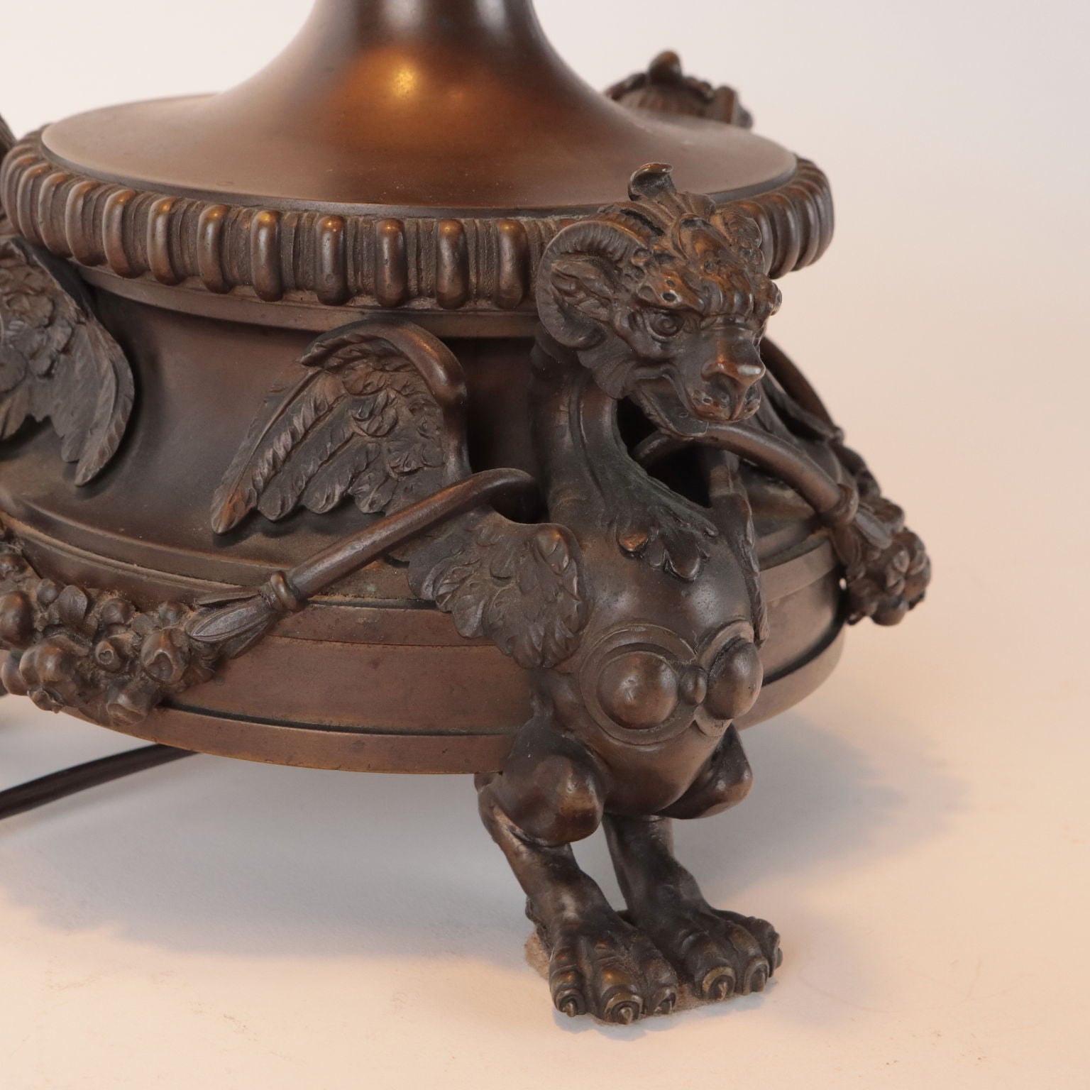  | Antiques  Bronzes