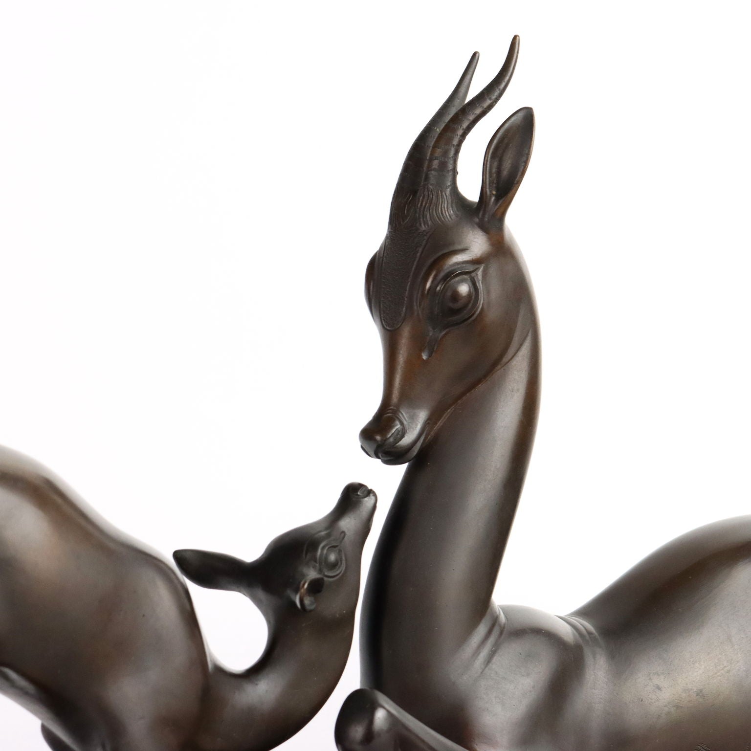  | Antiques  Bronzes