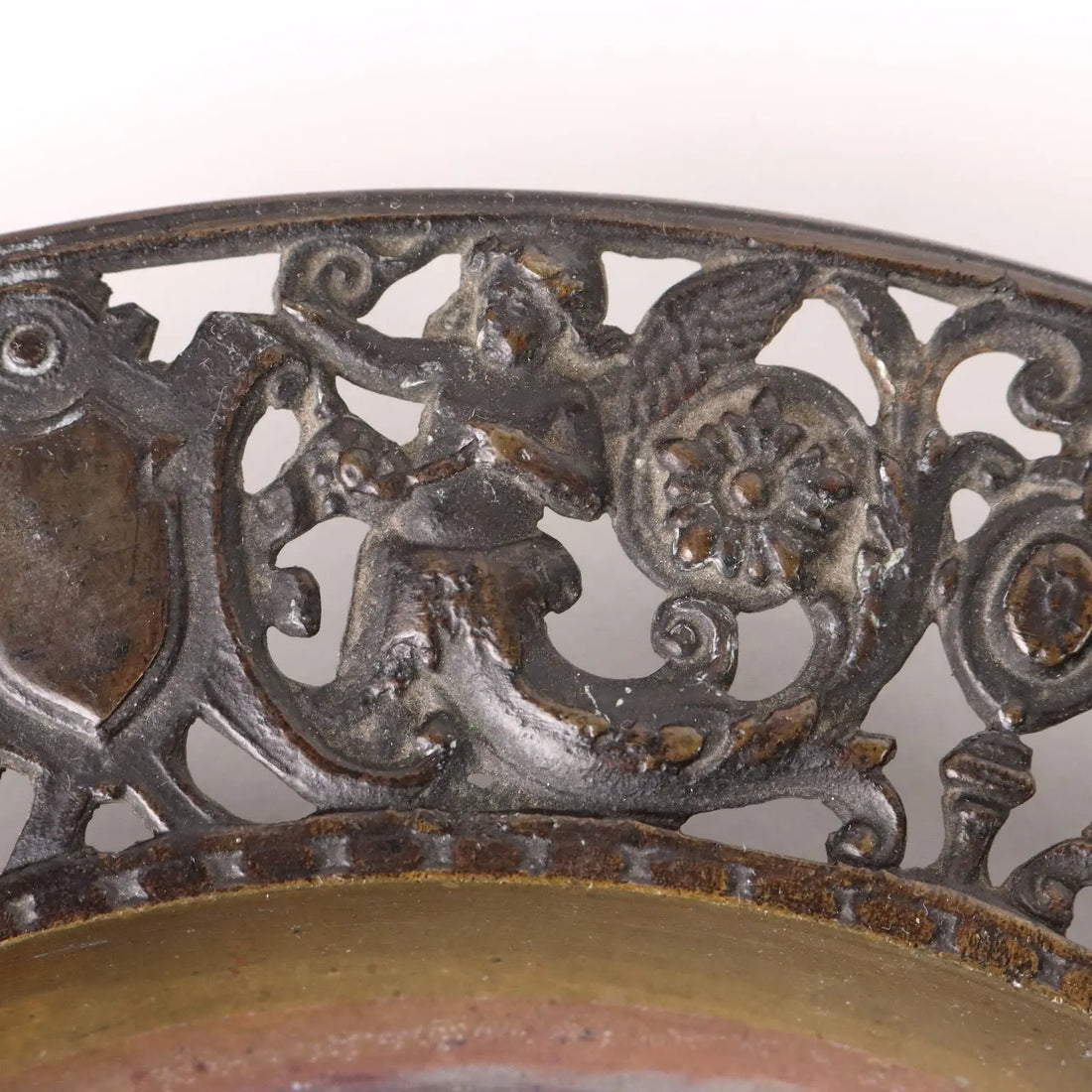 Antique Plate Bronze Antonio Pandiani Italy Late XIX Century - Italy, Late XIX Century | Antiques  Bronzes