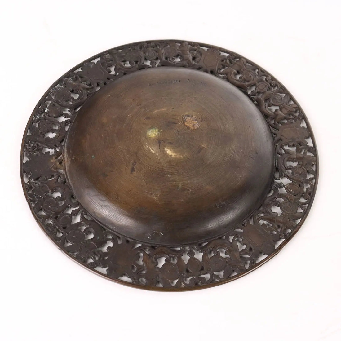 Antique Plate Bronze Antonio Pandiani Italy Late XIX Century - Italy, Late XIX Century | Antiques  Bronzes