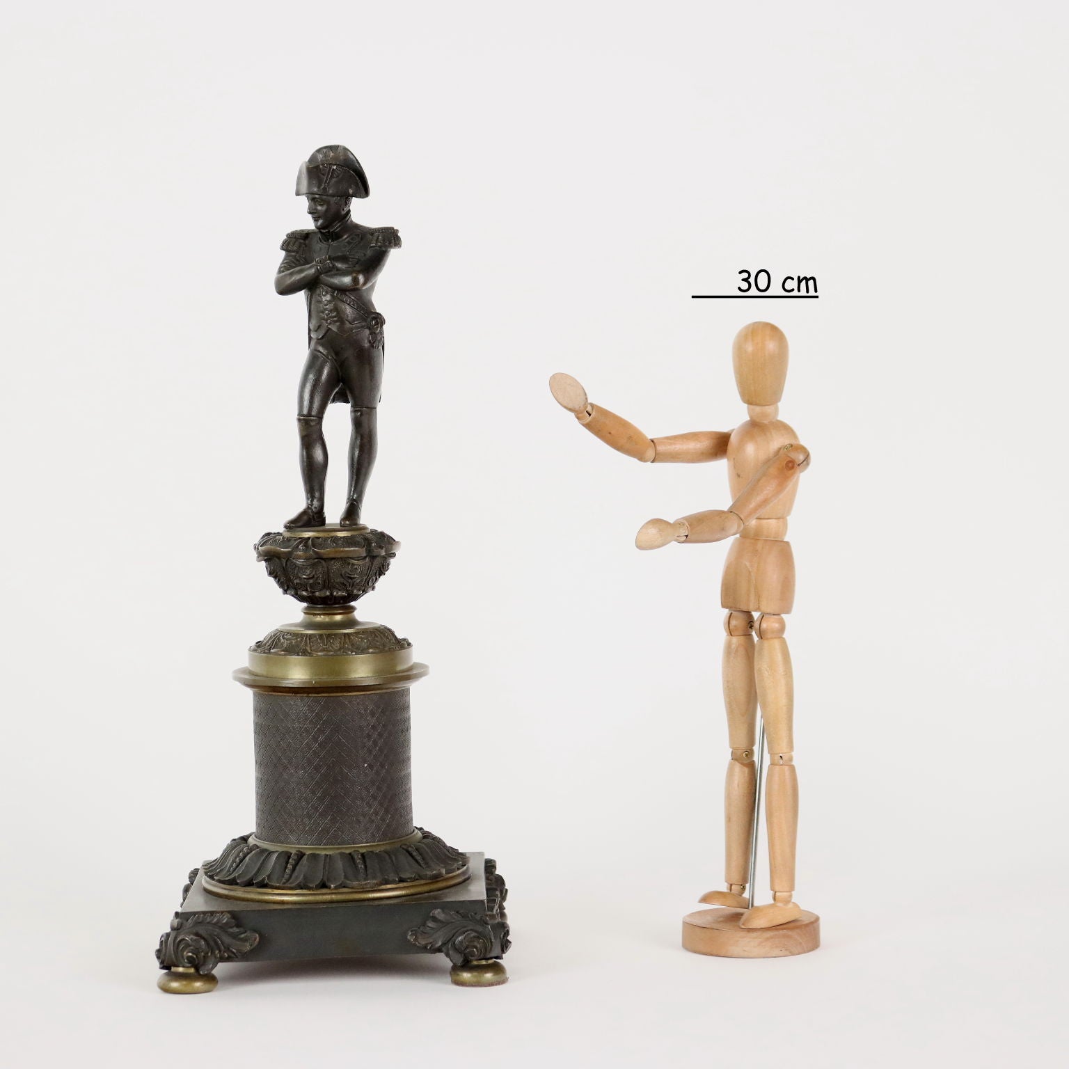  | Antiques  Bronzes