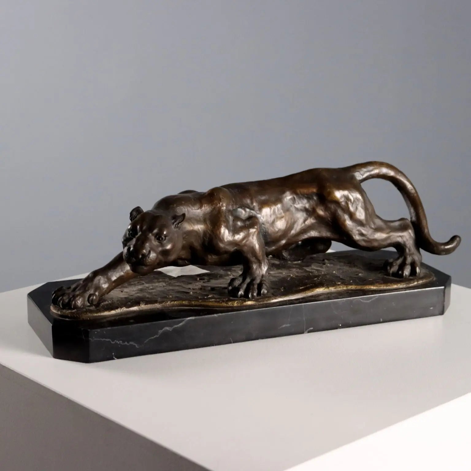 Rembrandt Bugatti's Lurking Tiger Bronze Sculpture XX Century - Europe, Mid XX Century | Antiques | Bronzes