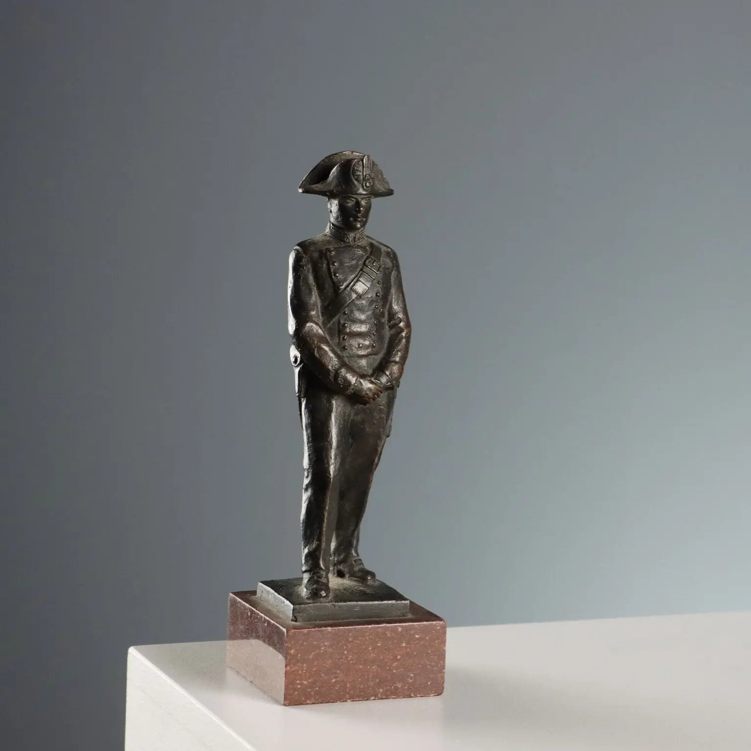 Modern Figurine Carabiniere Bronze Italy Mid XX Century - Italy Mid XX Century | Antiques | Bronzes