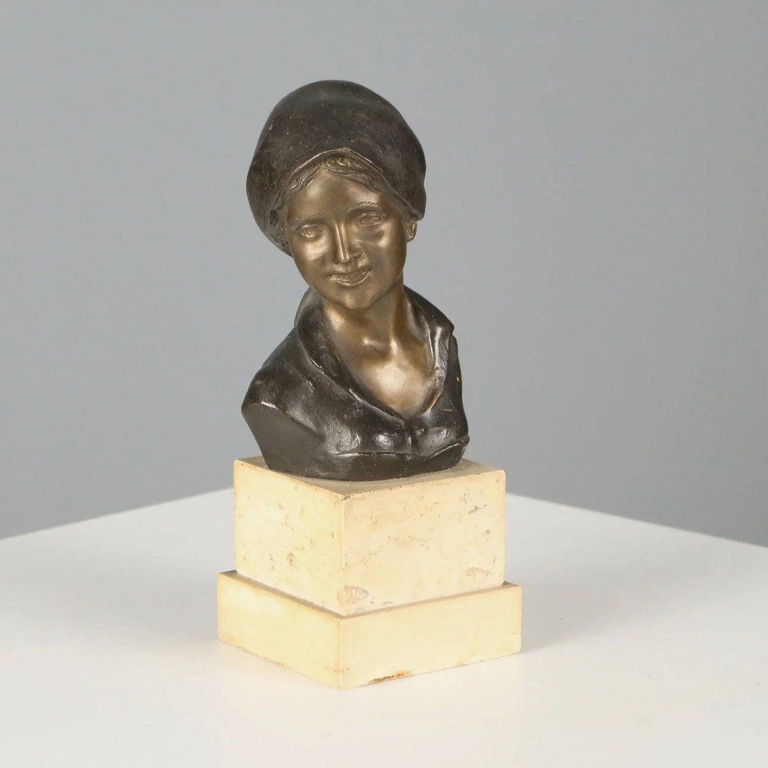 Antique Half-Bust Signed Giovanni de Martino Bronze Marble XX Century