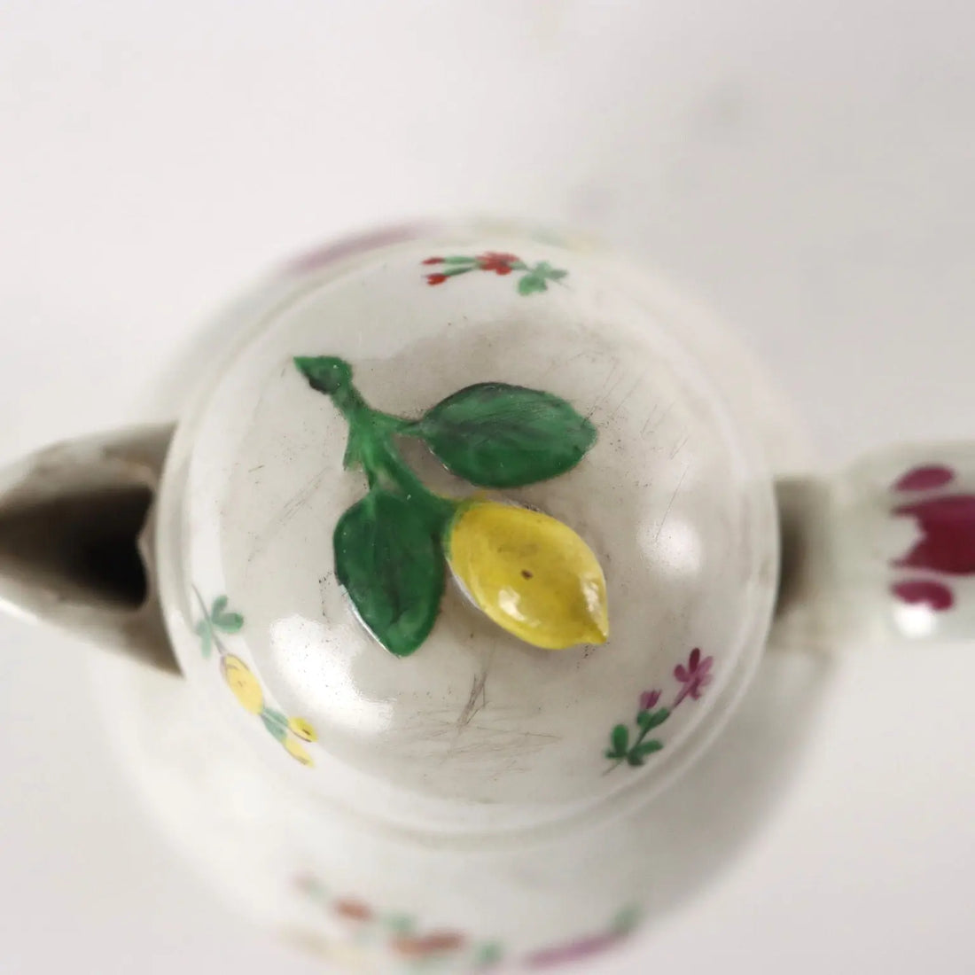 Ancient Coffee Pot White Porcelain Vienna '700 Painted Ceramic - Austria Late 18th century | Antiques | Ceramics Products