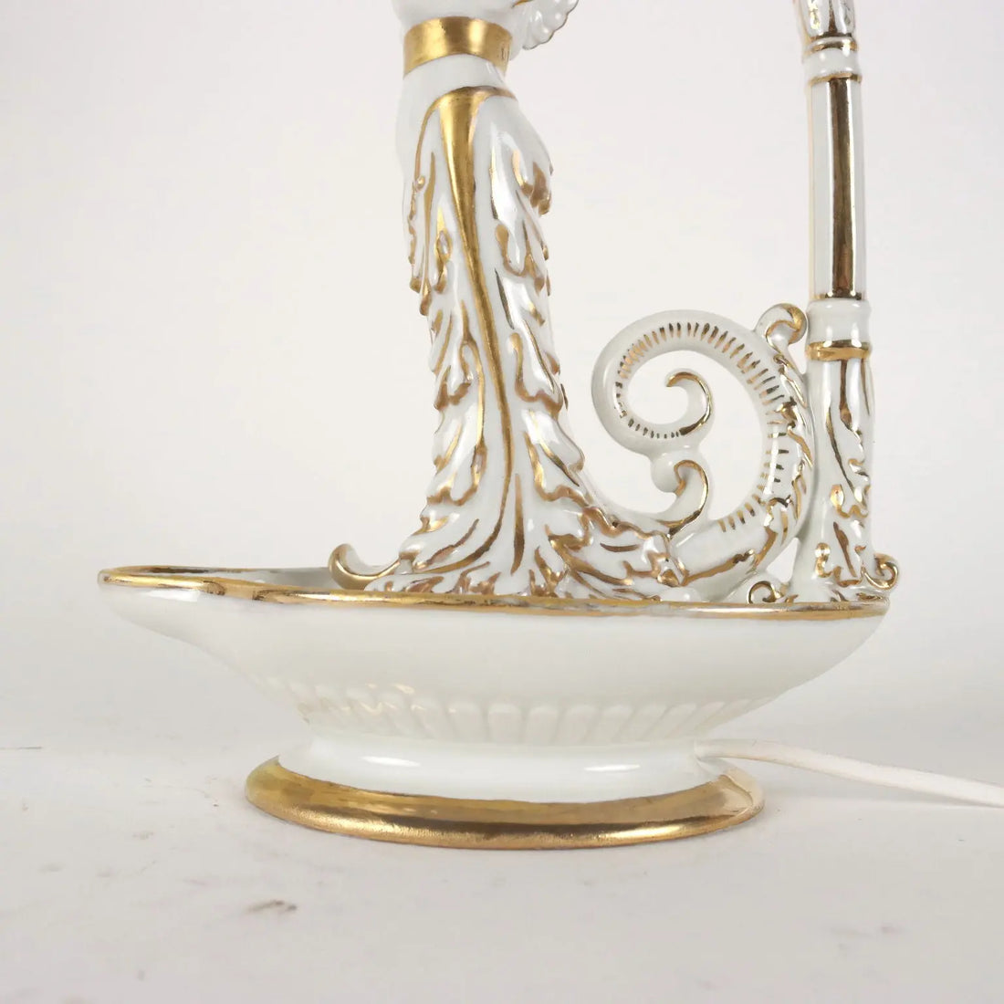 Pair of Neoclassical Style Lamps Porcelain Italy XX Century - Italy 20th century | Antiques | Ceramics Products