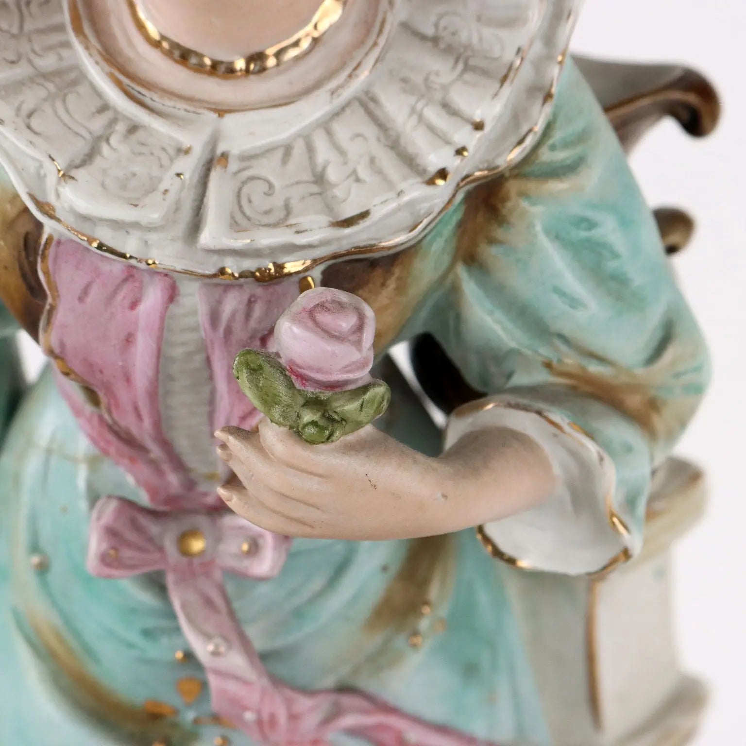 Statue in Case Biscuit Germany XIX-XX Century - Germany Late 1800s Early 1900s | Antiques | Ceramics Products